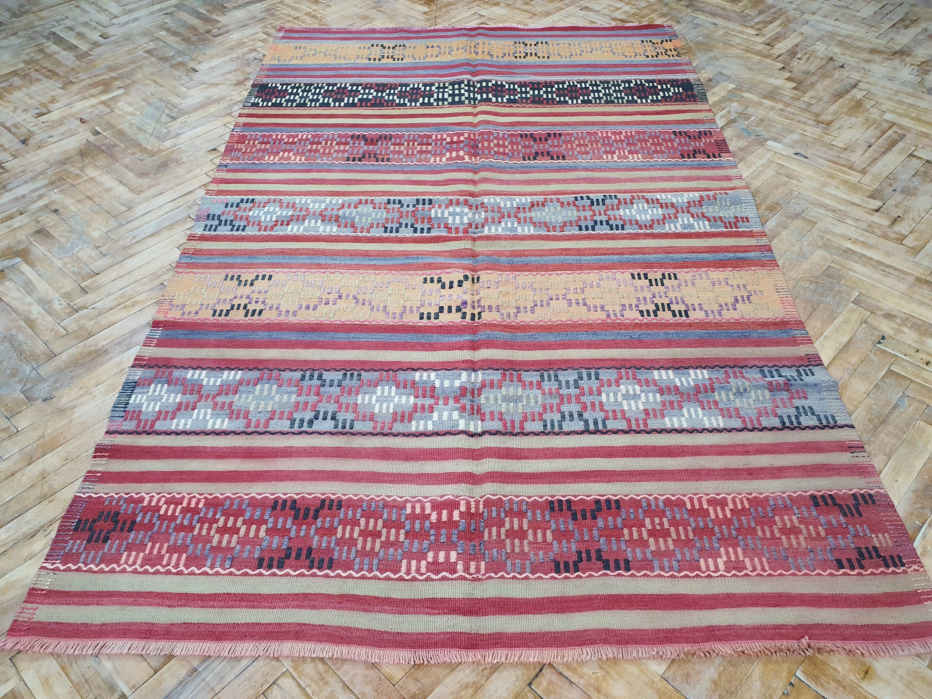 Oushak Vintage Bohemian Turkish Kilim Rustic Floor Rug, Handmade Organic Wool Persian Area Rug, Colorful Anatolian Recycled Rug ''8"x5'1''ft