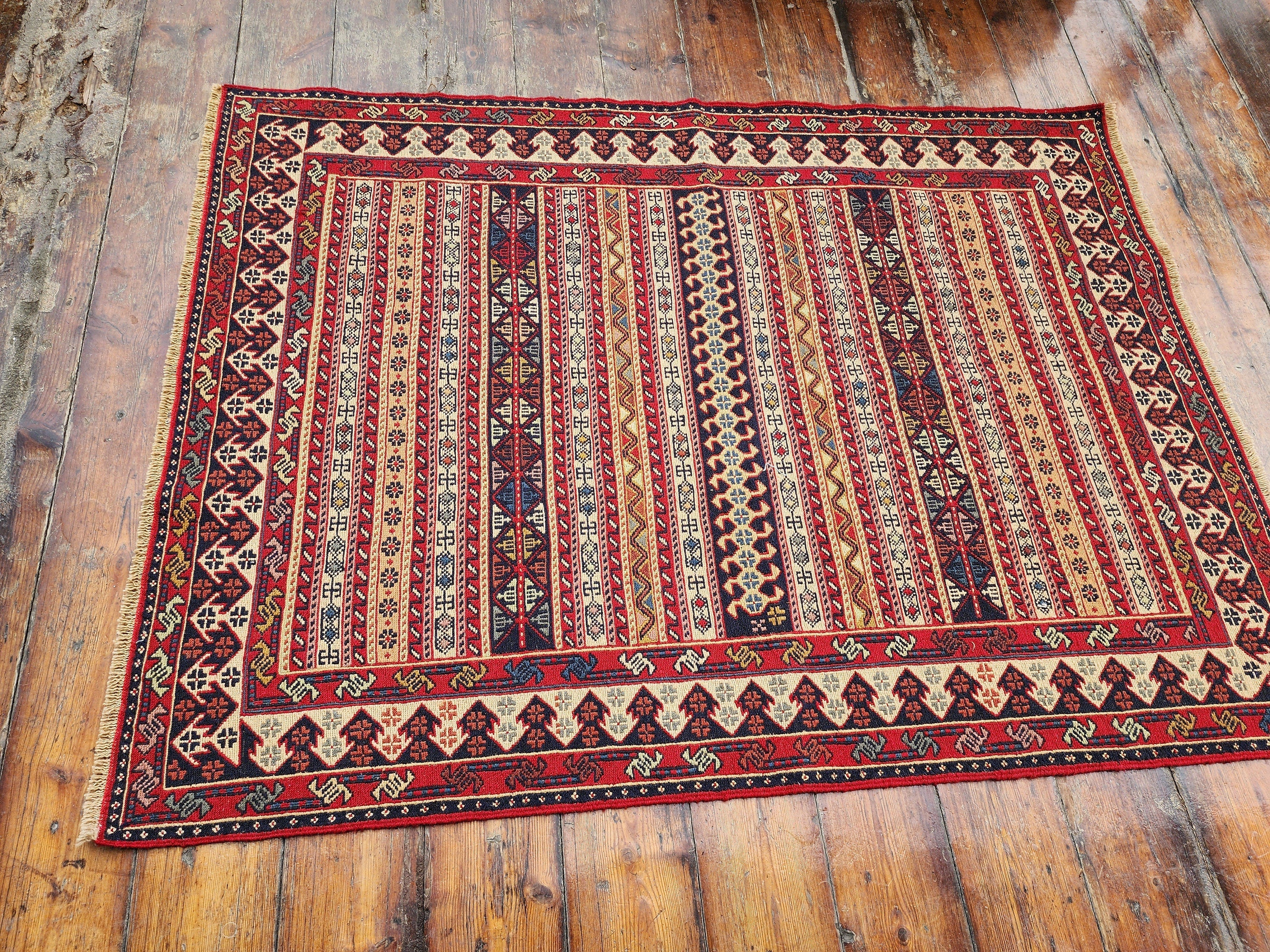 vintage Soumak Wool Small Rug — detail texture