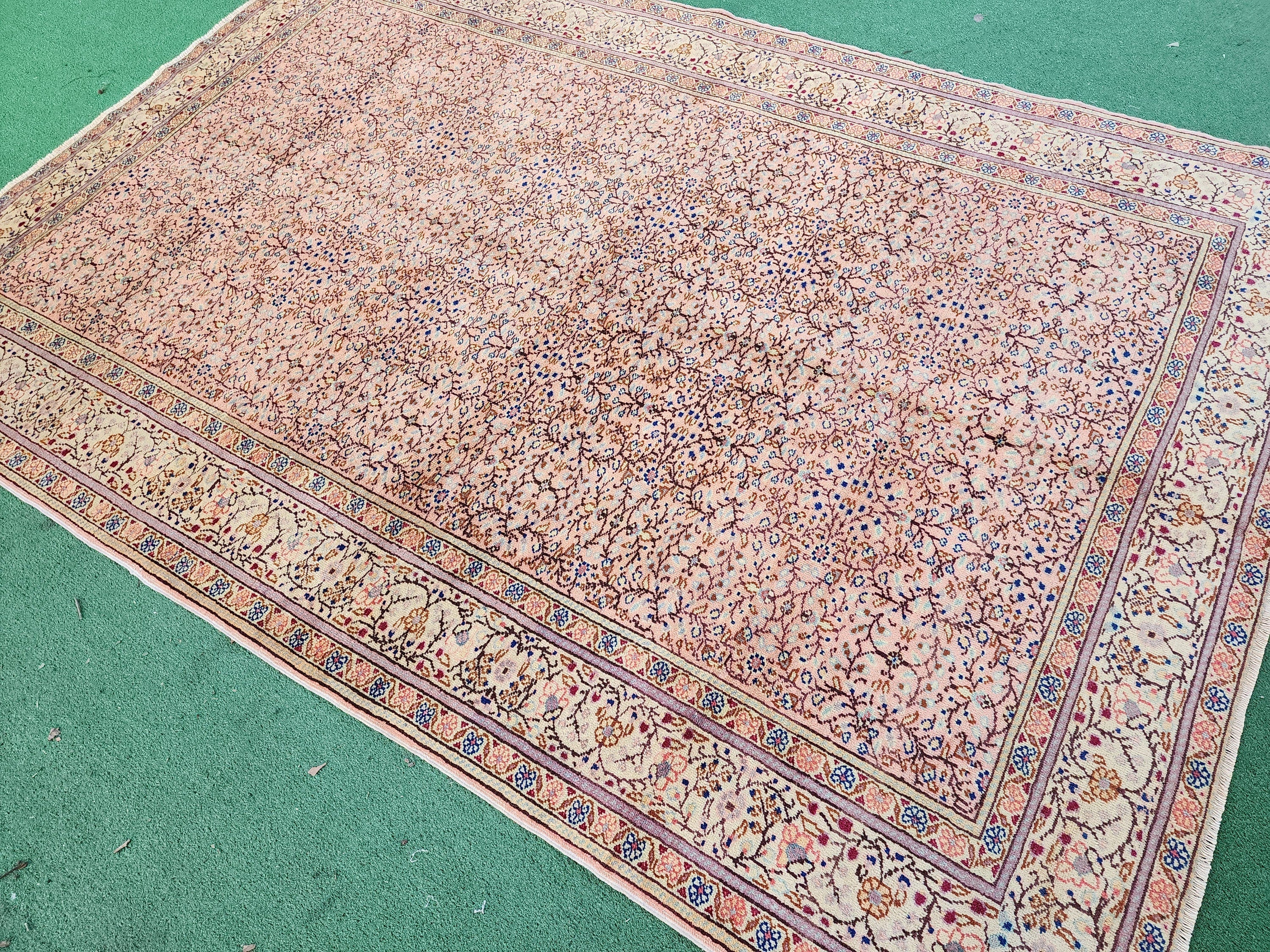 vintage Kayseri Wool Area Rug — detail texture