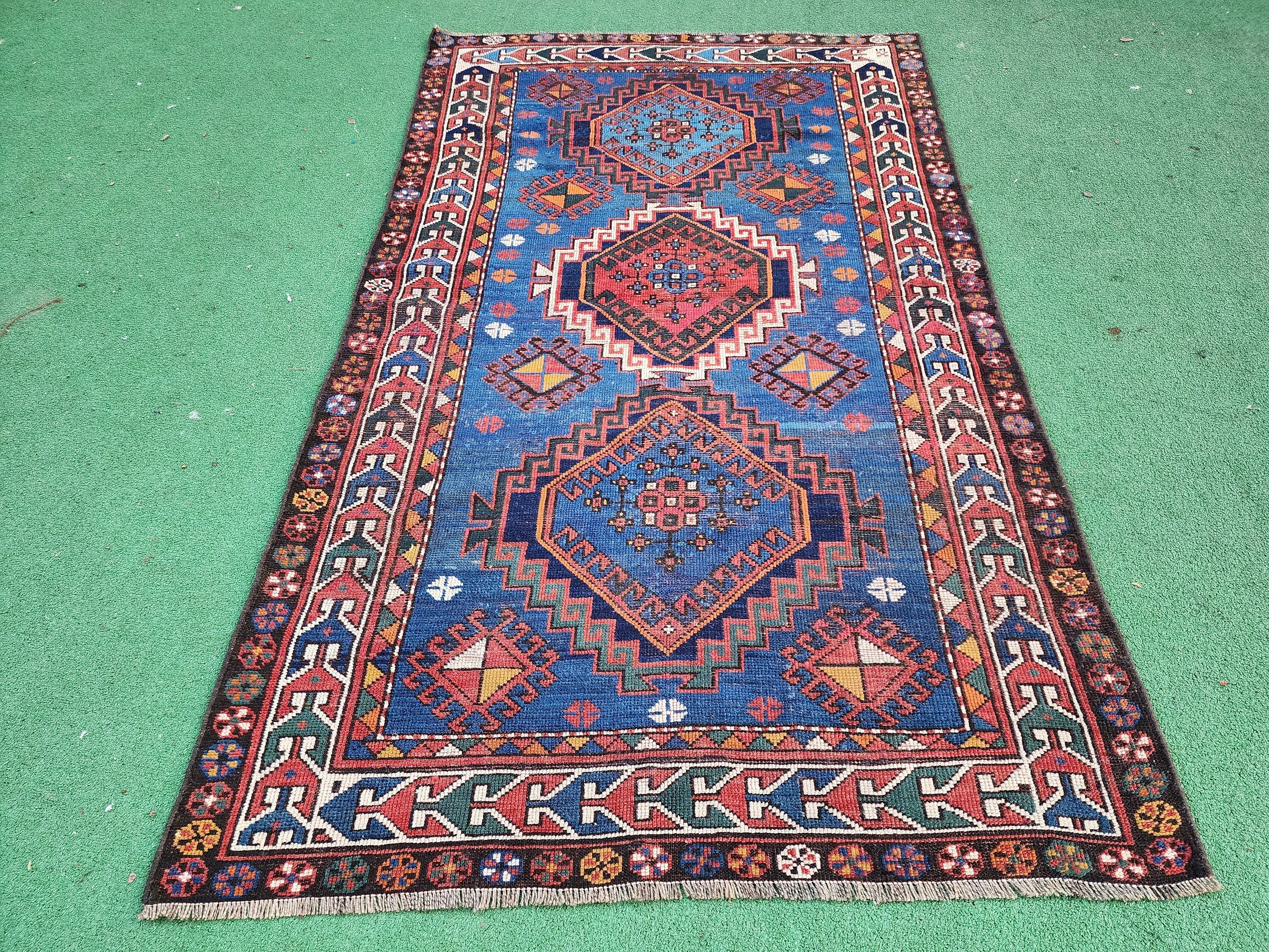 antique Anatolian Wool Small Rug — detail texture