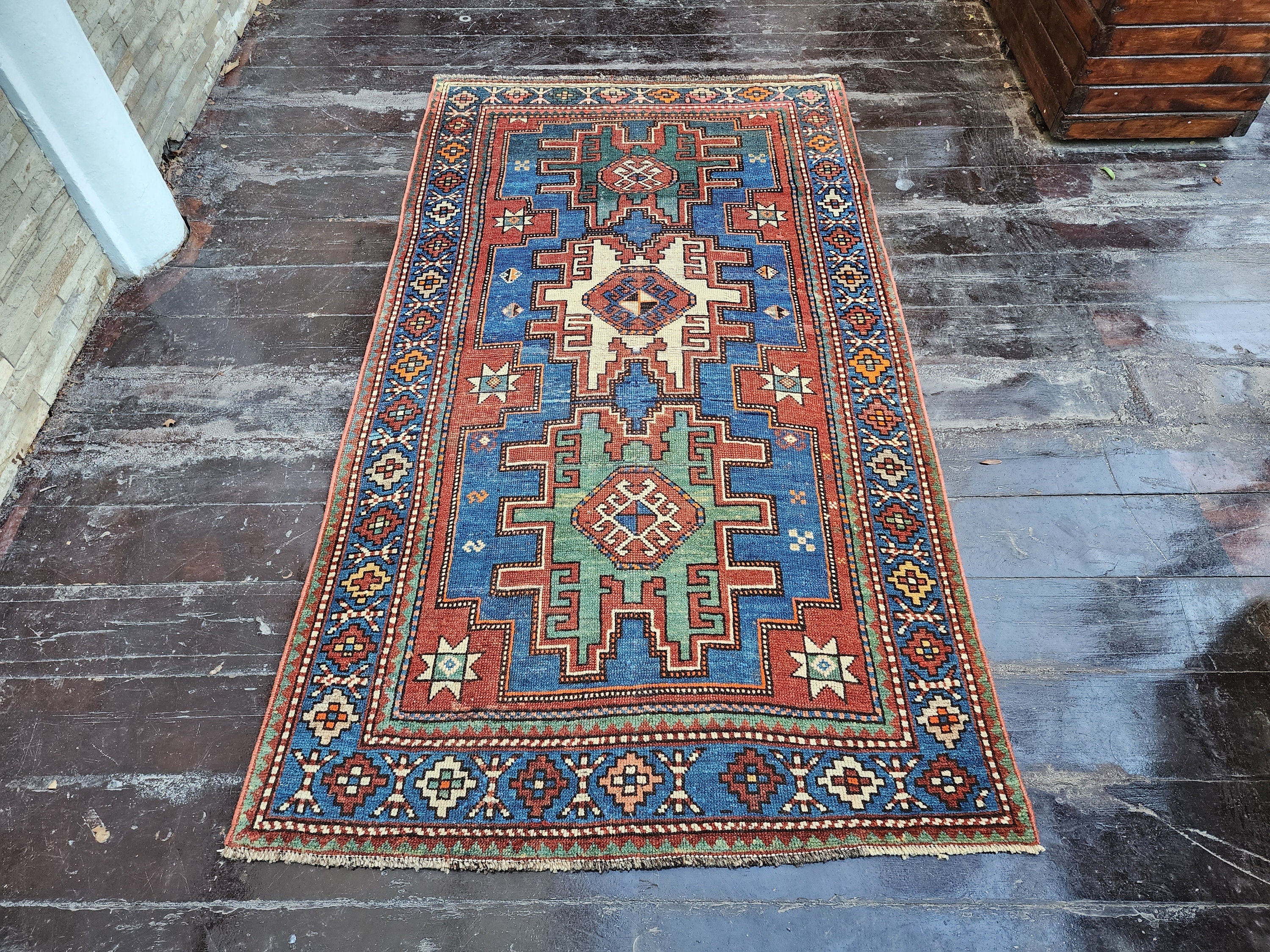 antique Anatolian Wool Small Rug — detail texture