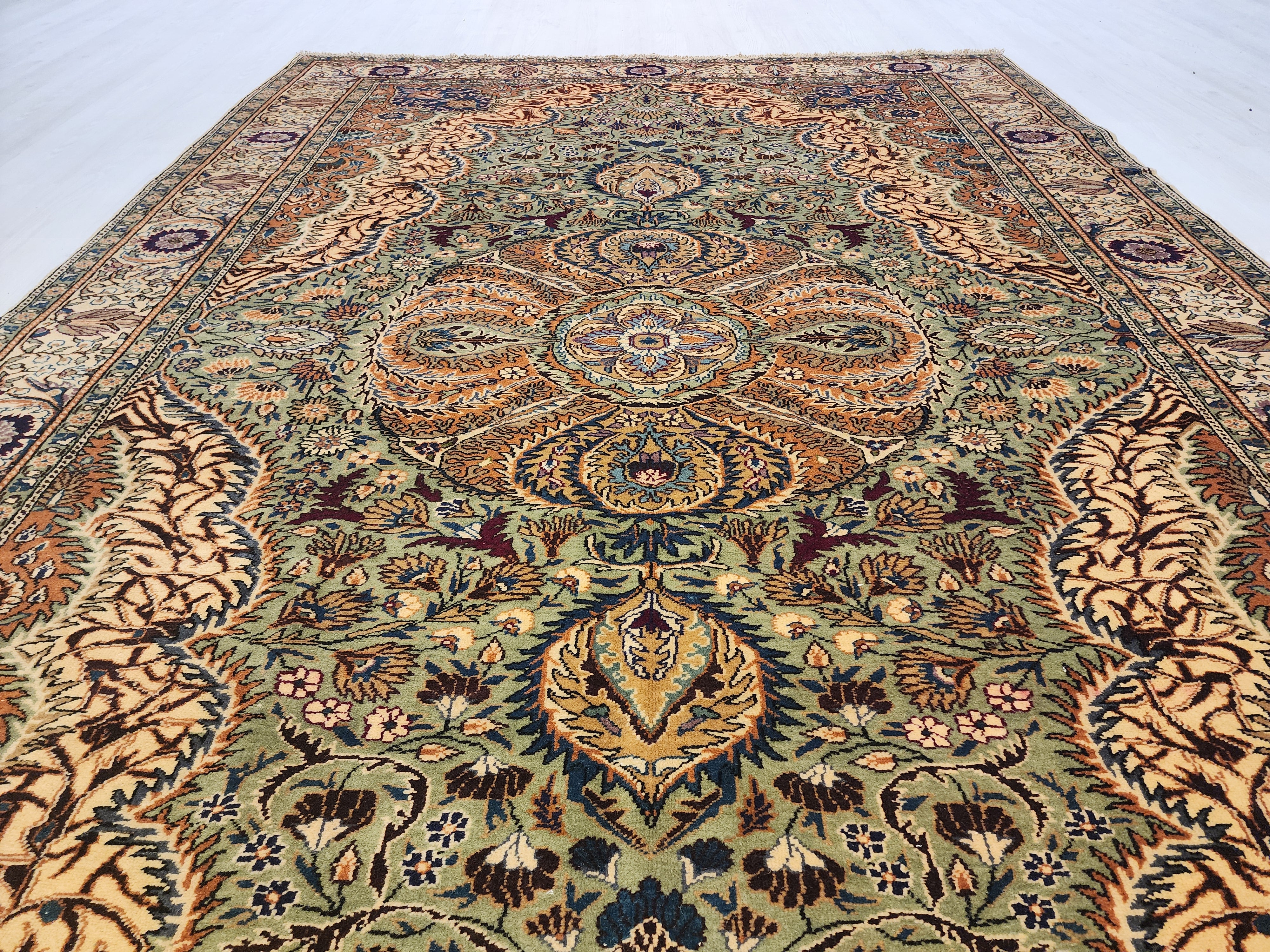 Vintage Kayseri Turkish Rug: Handmade Wool Oriental Rug (6'6'' x 9'10'')