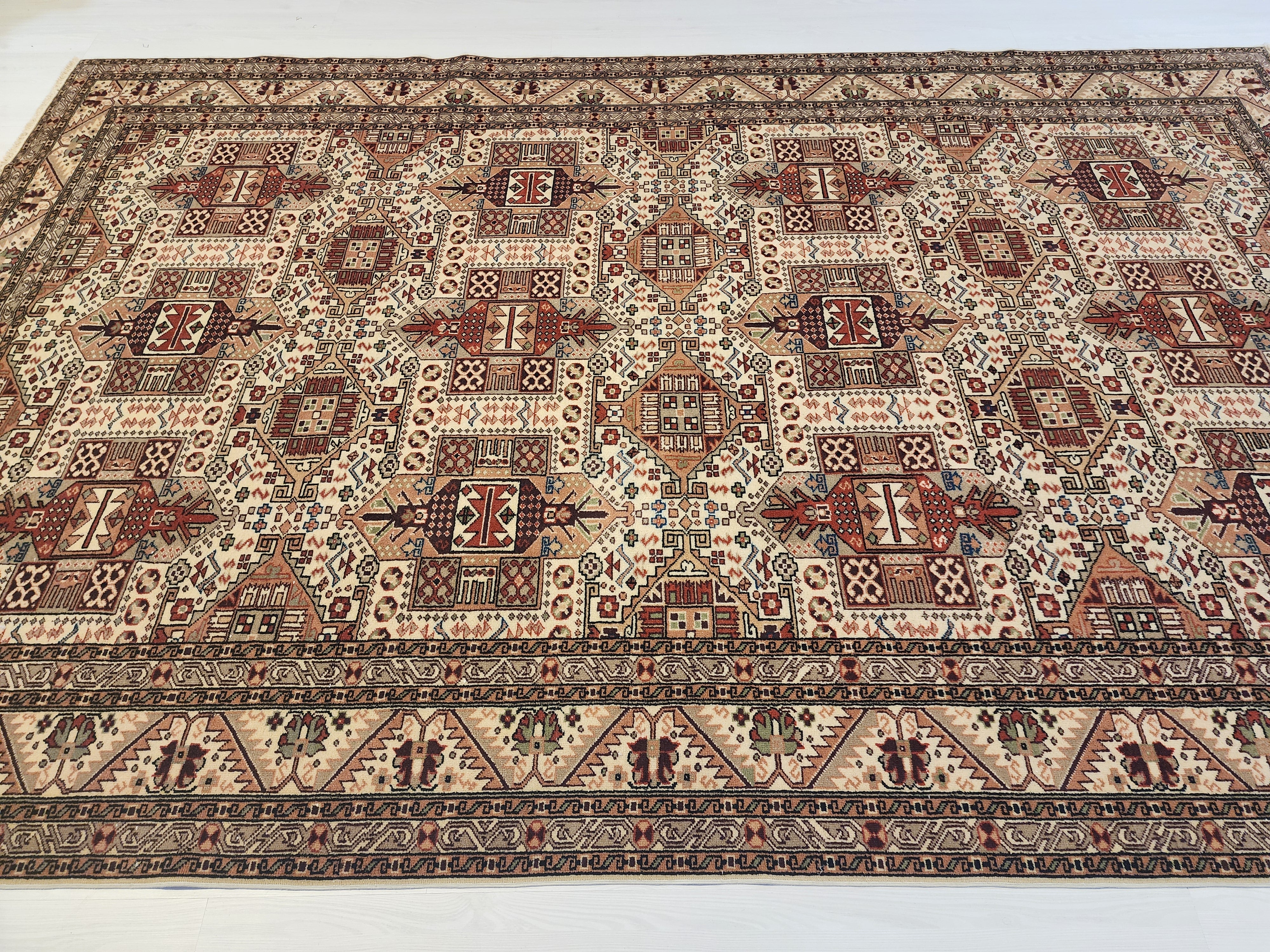 vintage Kayseri Wool Large Area Rug — pattern close-up