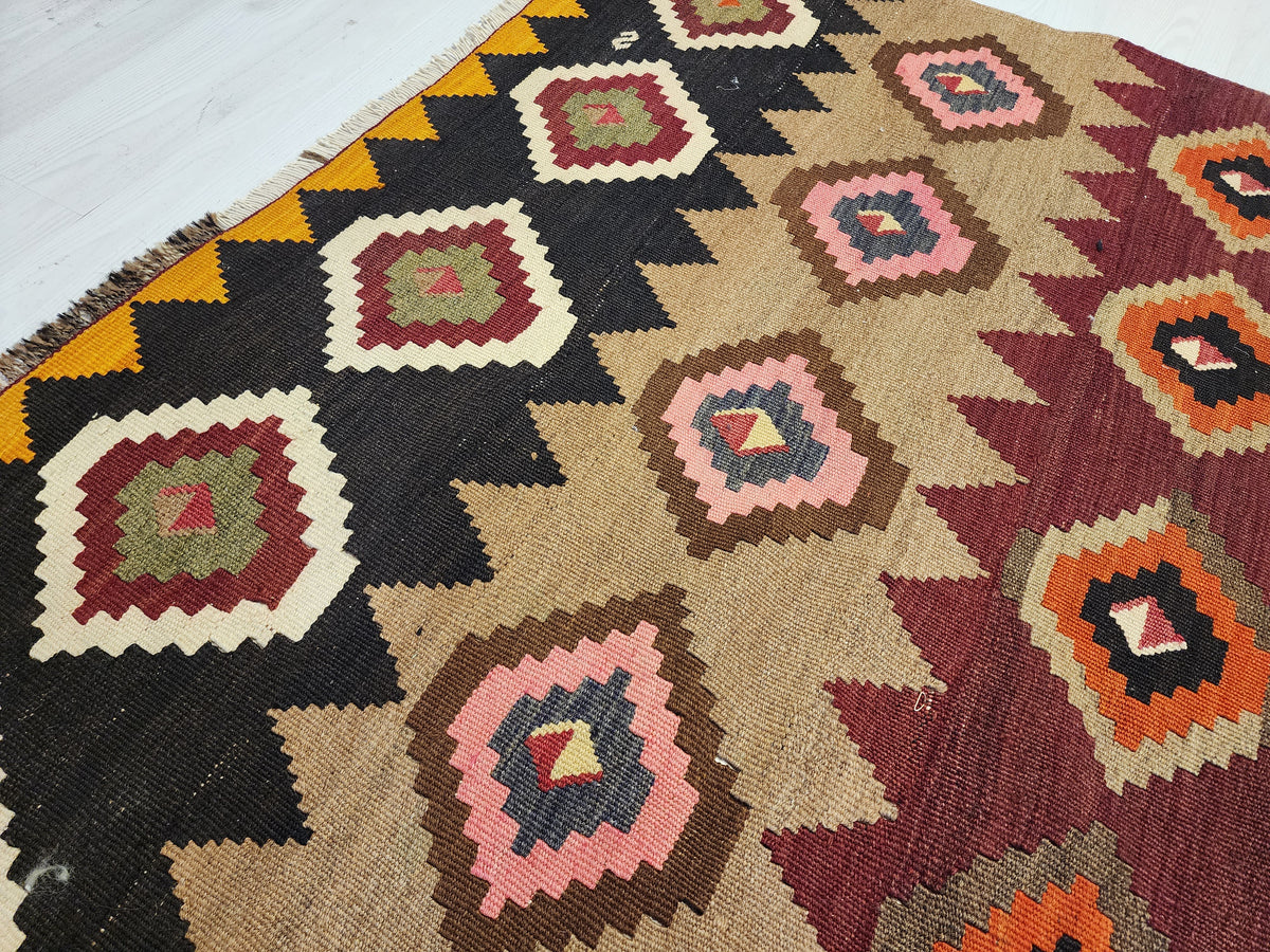 Hand-Woven Turkish Kilim Rug, Geometric Diamond Pattern, Boho Wool Flatweave (4'4'' x 6'9'')
