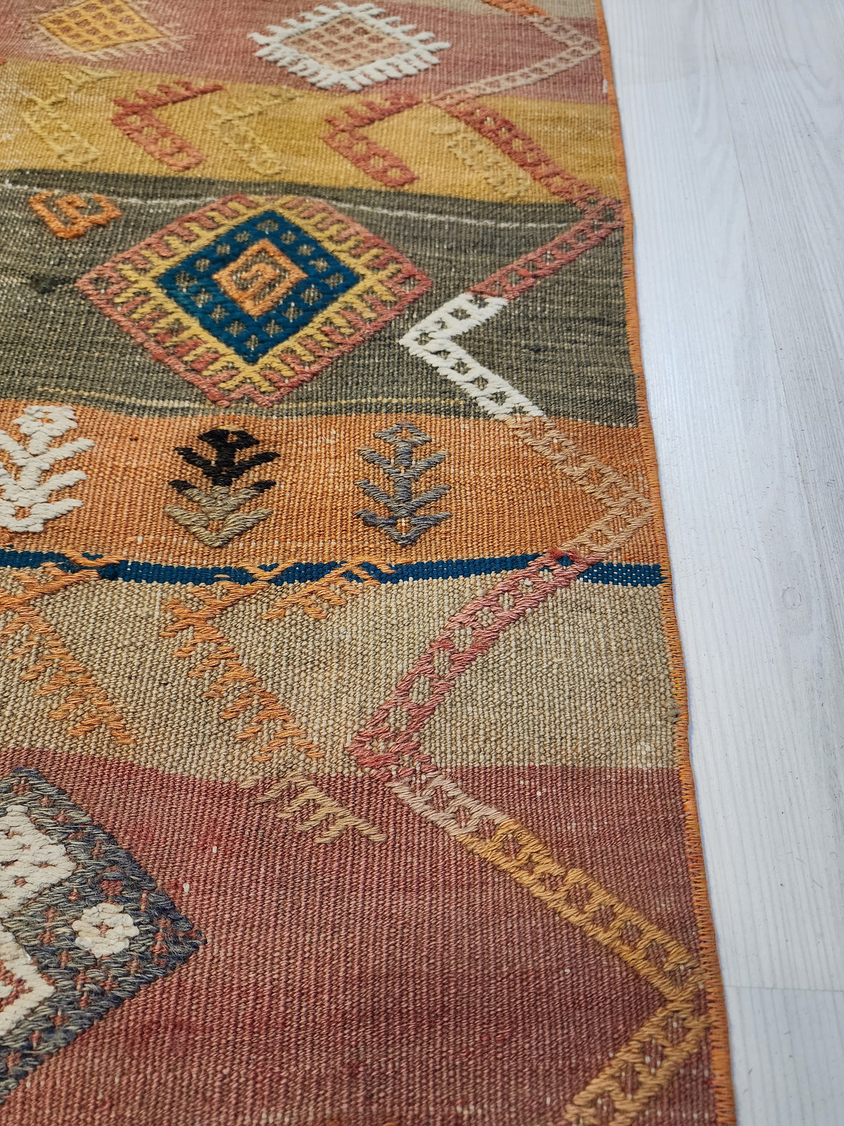 Ambrosia — Vintage Anatolian Cicim Kilim – Handwoven Wool Accent Rug (71x168cm)