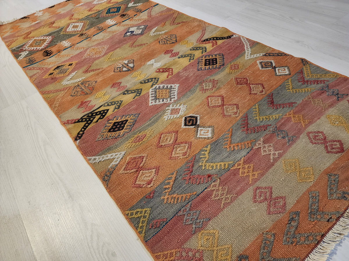 Ambrosia — Vintage Anatolian Cicim Kilim – Handwoven Wool Accent Rug (71x168cm)