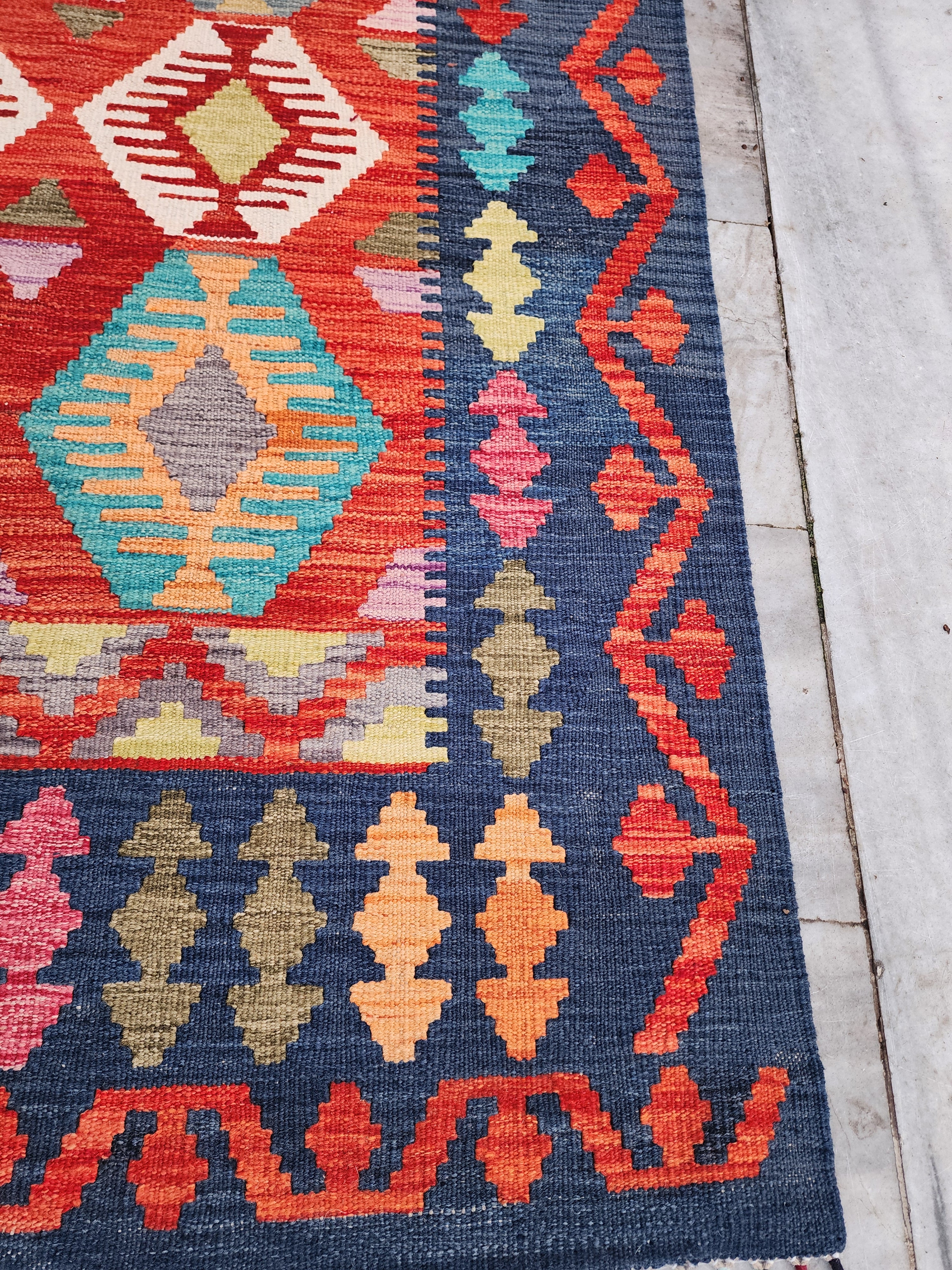 Dingirmah — Handmade Turkish Kilim Rug: Vintage Wool Anatolian Boho Decor 5x7