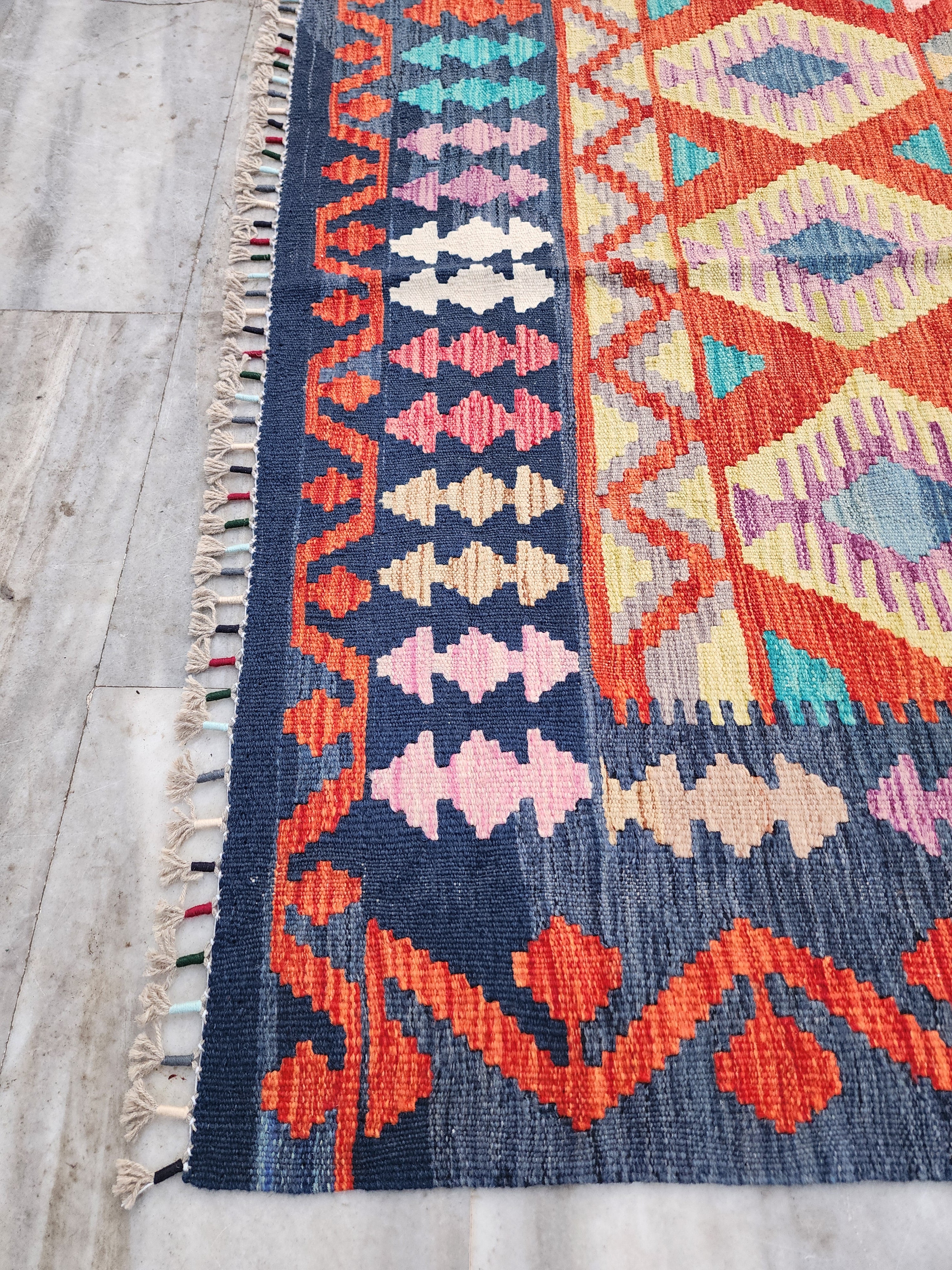 Dingirmah — Handmade Turkish Kilim Rug: Vintage Wool Anatolian Boho Decor 5x7