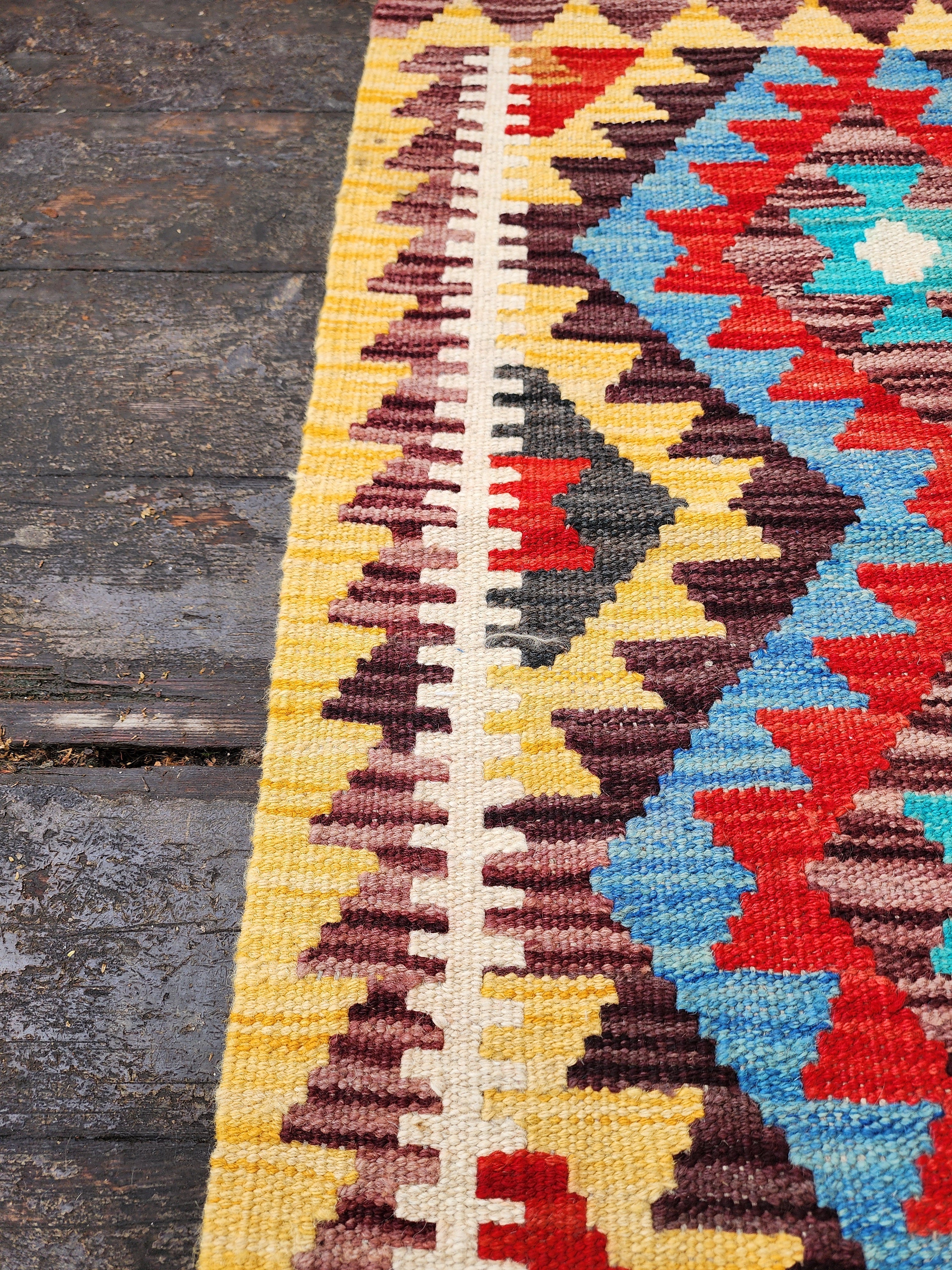 vintage Afghan Wool Small Rug — pattern close-up