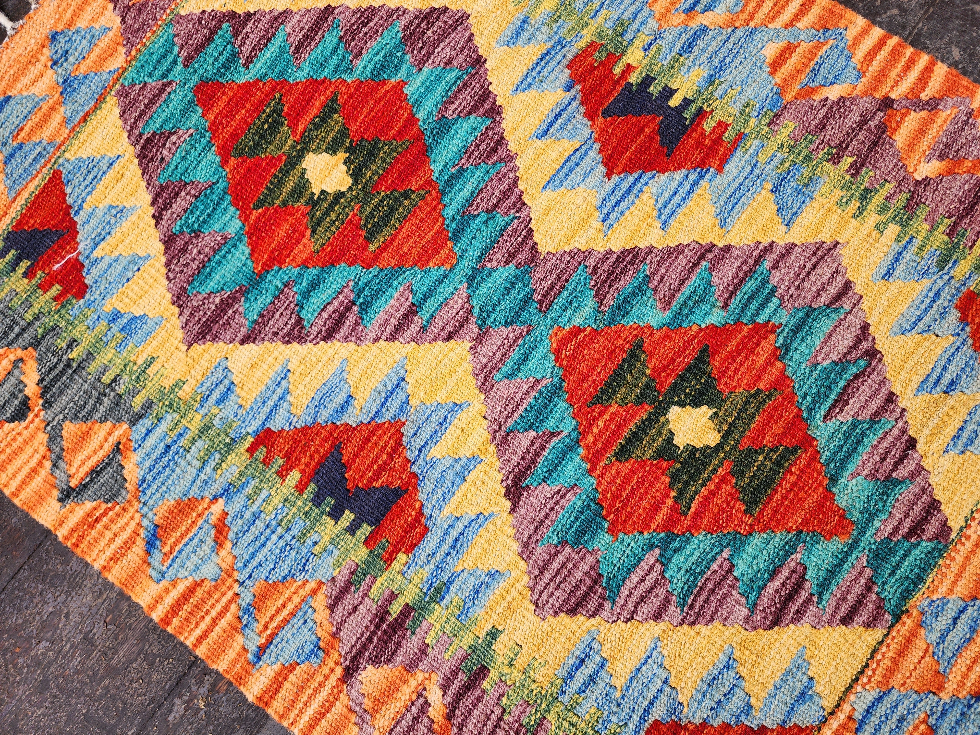 vintage Anatolian Wool Small Rug — detail texture