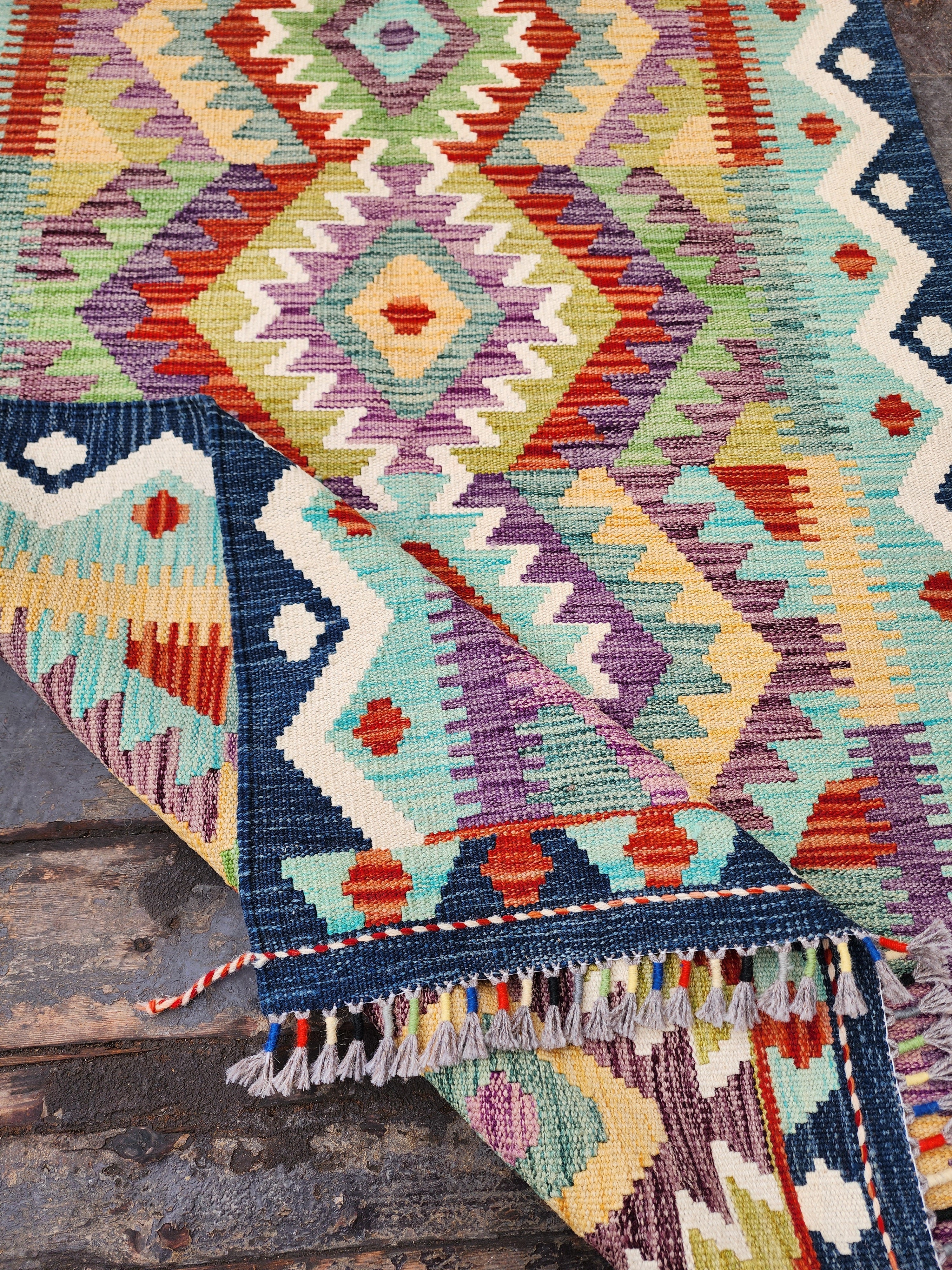 vintage Anatolian Wool Small Rug — border pattern