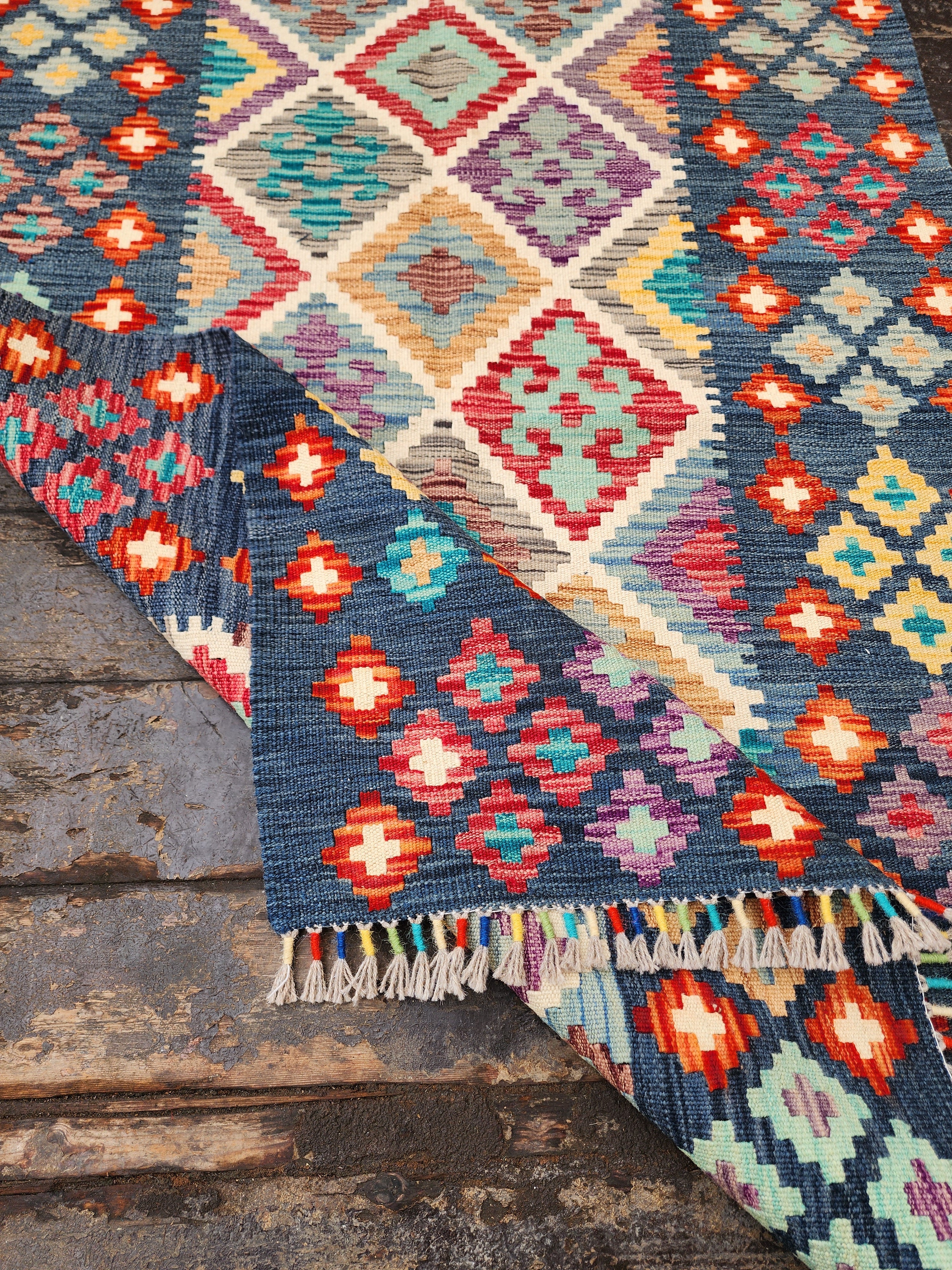 vintage Anatolian Wool Small Rug — border pattern