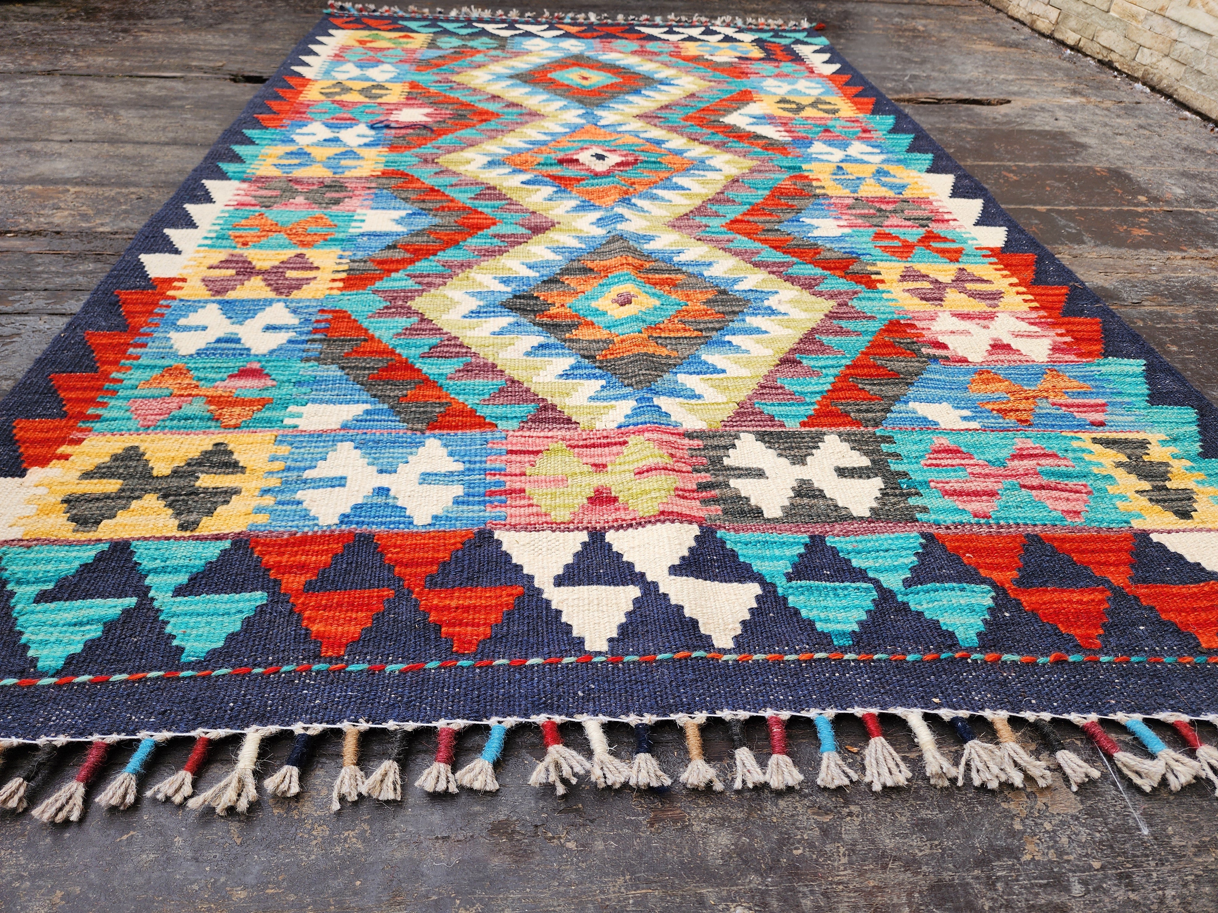 antique Oushak Wool Small Rug — detail texture