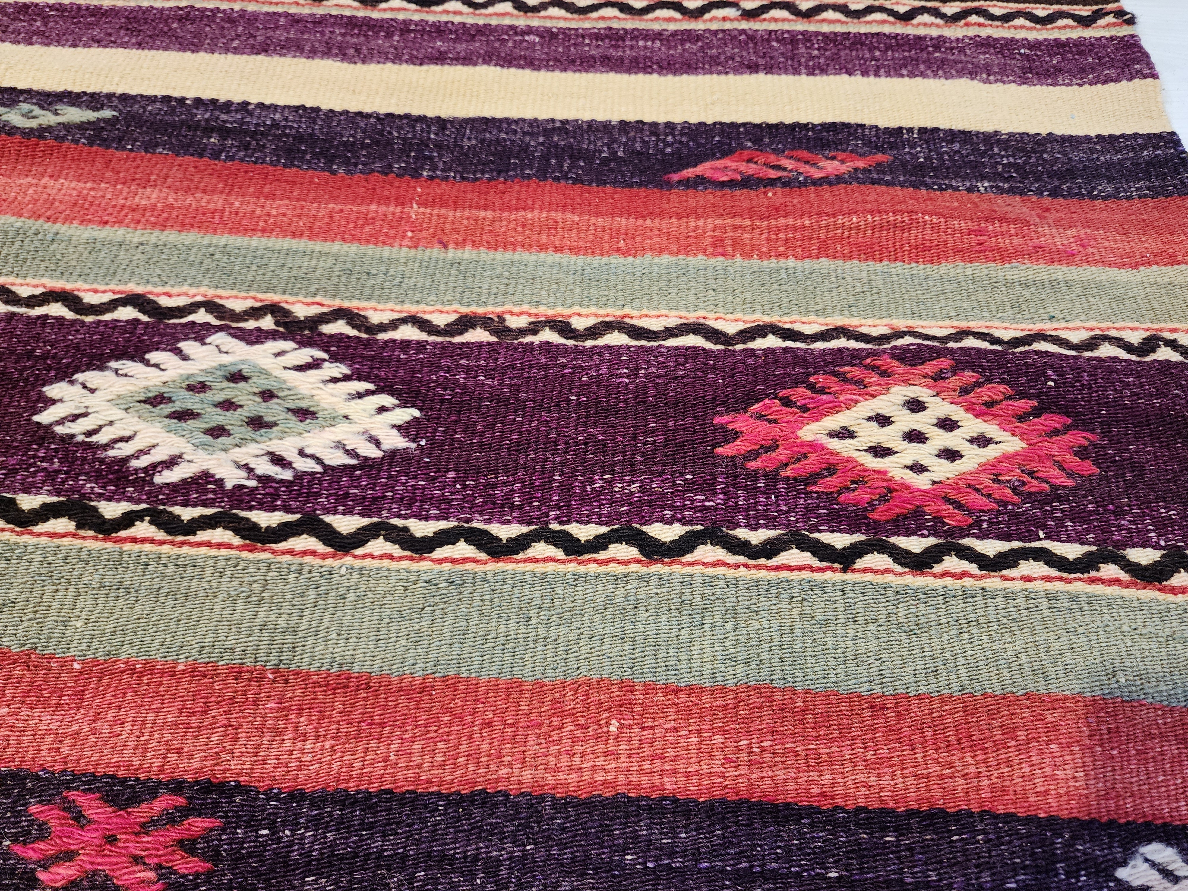 Pasiphae — Vintage Handmade Kilim Rug: Organic Wool, Striped Geometric Design (7x5)
