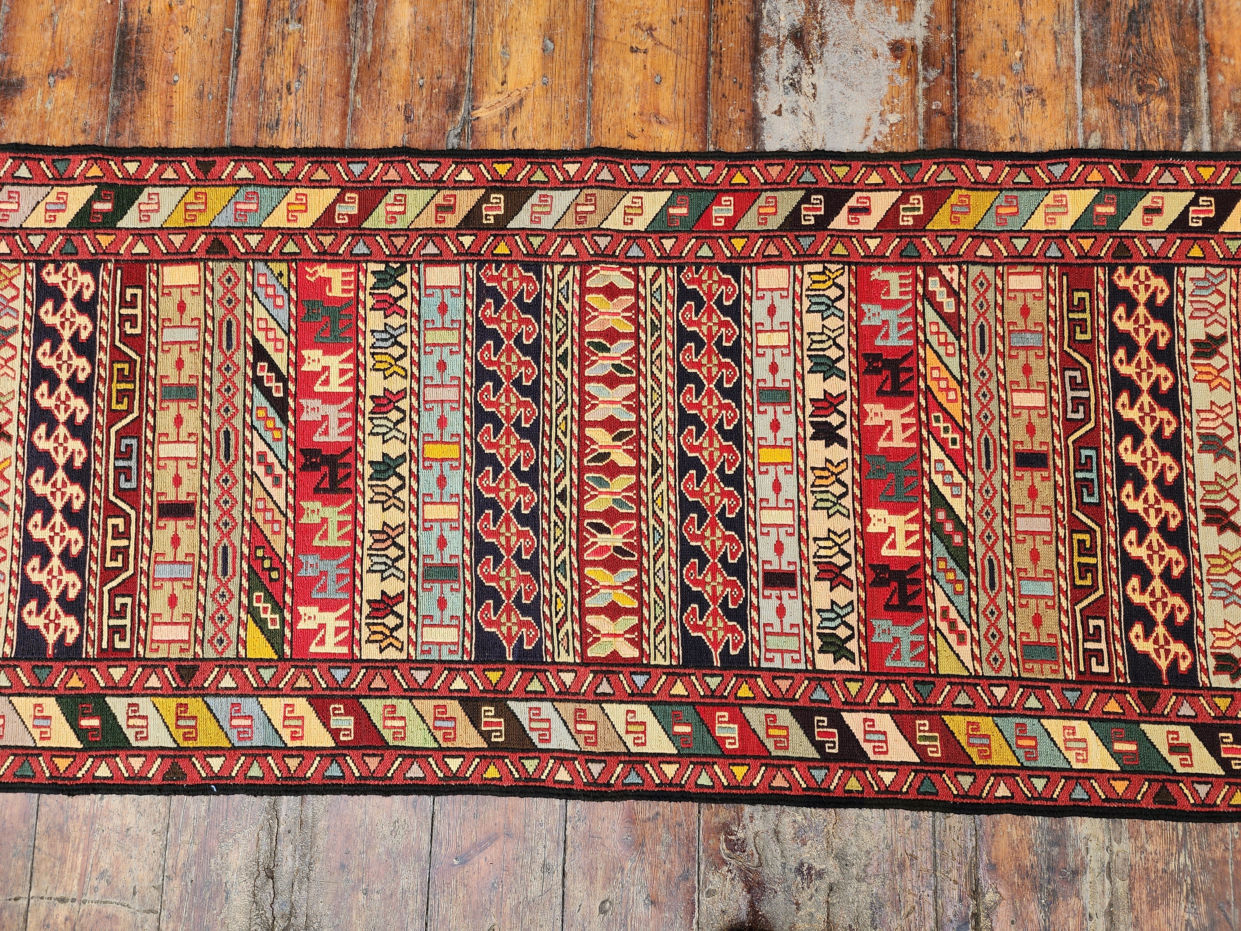 vintage Soumak Wool Runner Rug — border pattern