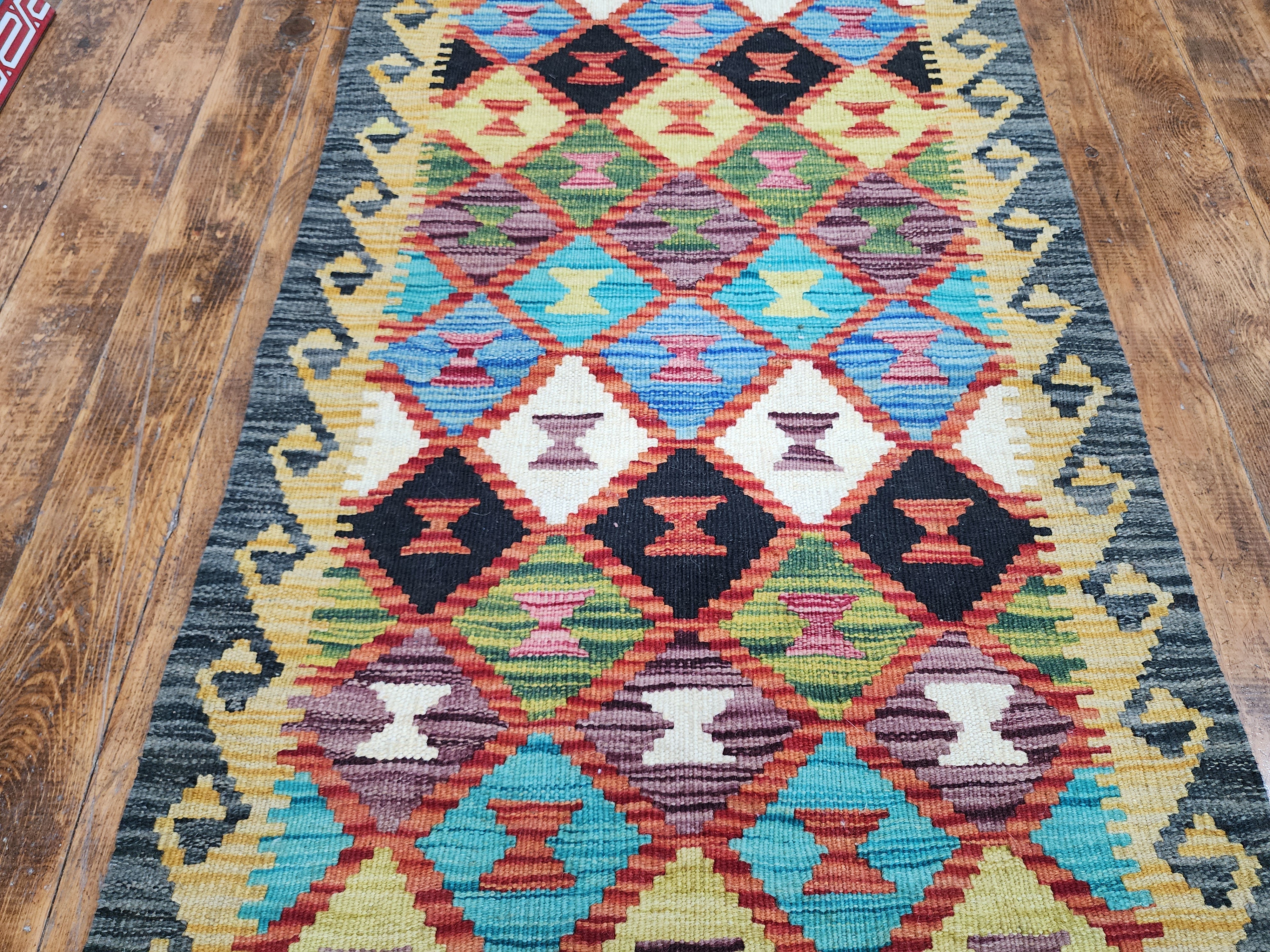 vintage Kilim Wool Runner Rug — detail texture