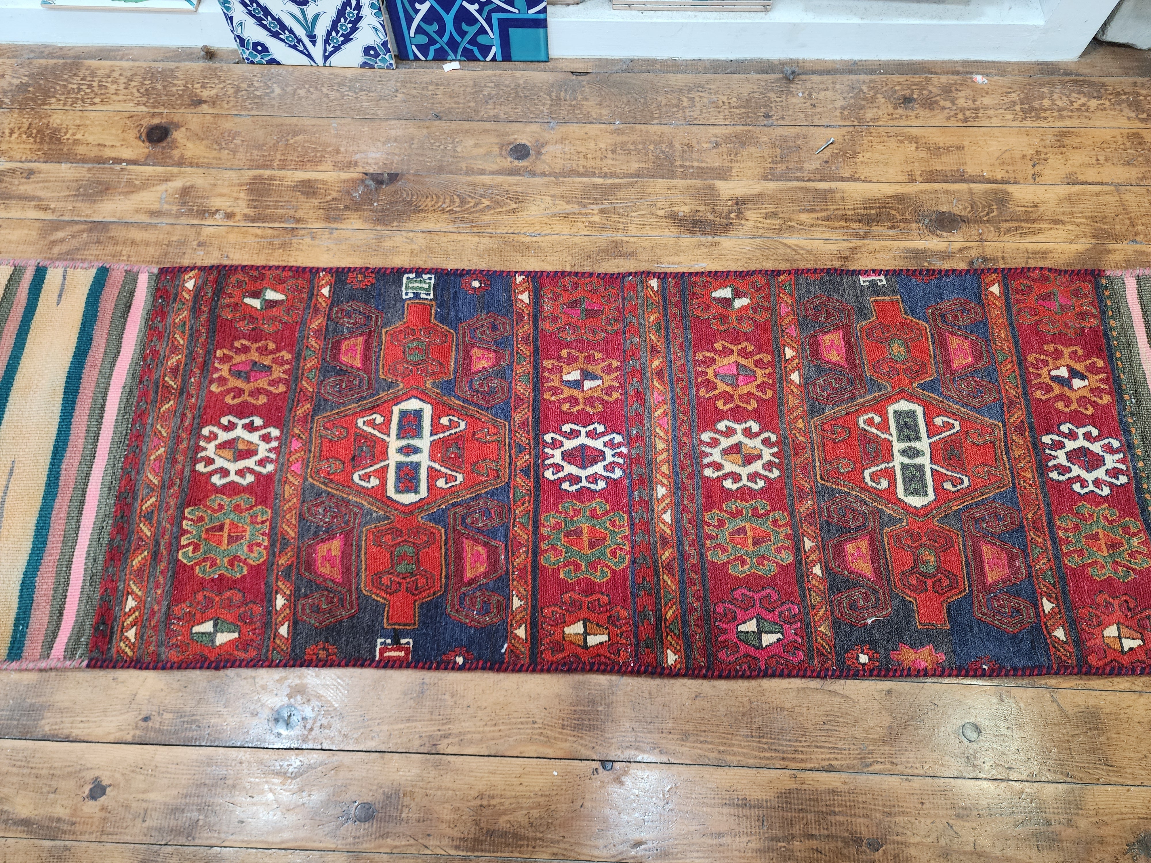 Vintage Soumak Kilim Runner Rug: Turkish Wool Flatweave, 6x2