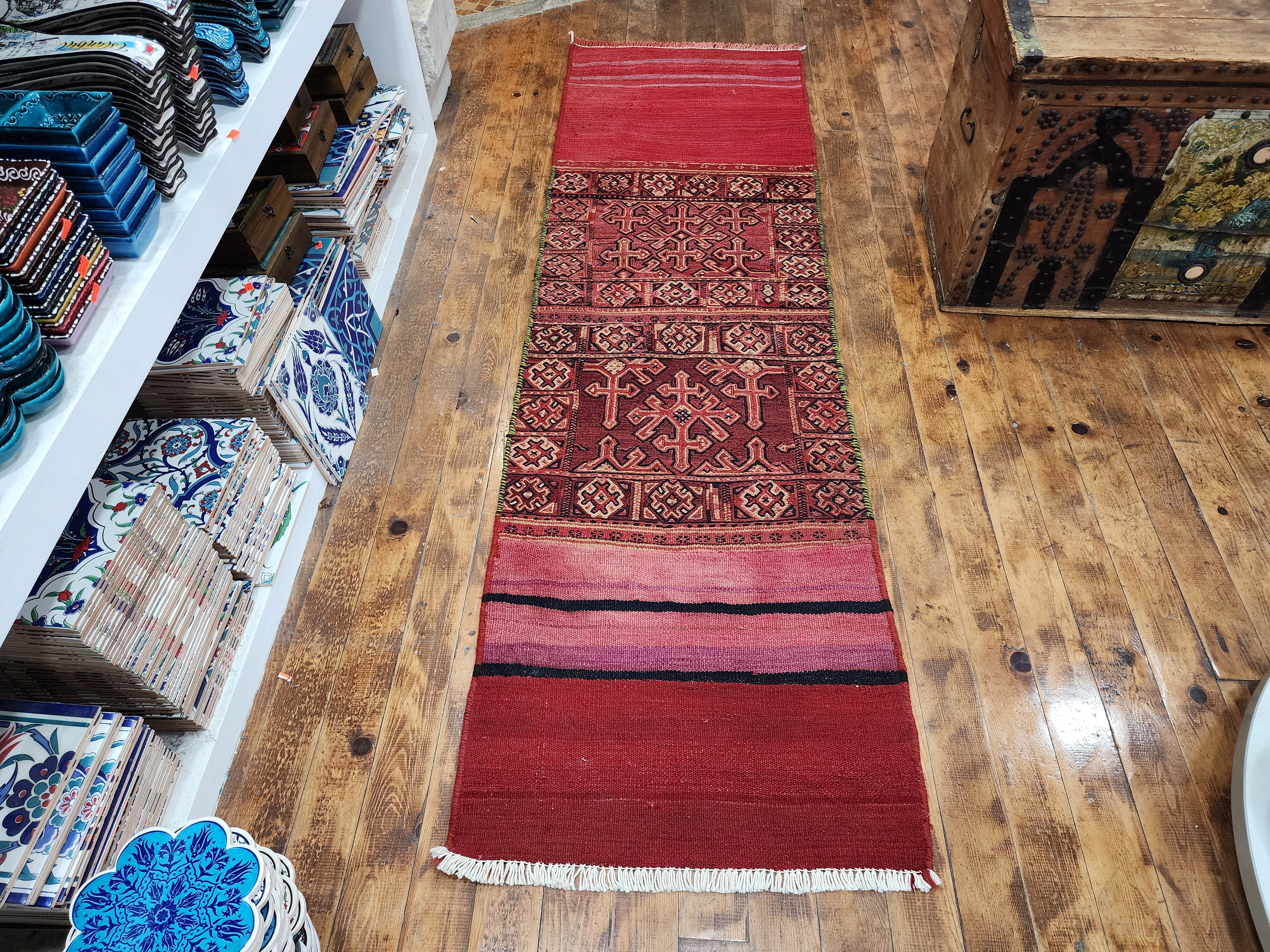 vintage Soumak Wool Runner Rug — detail texture