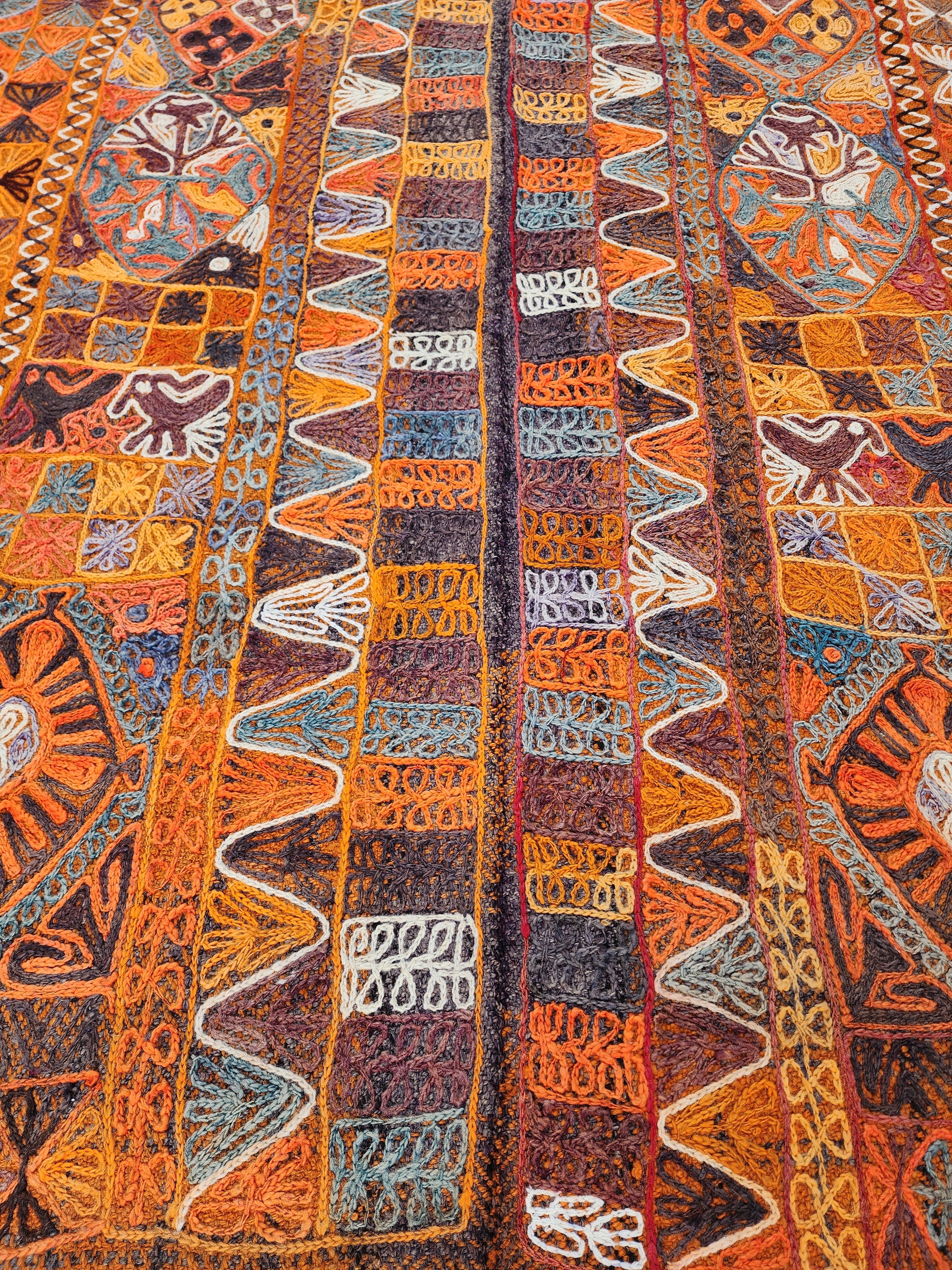 vintage Kilim Area Rug — colour close-up