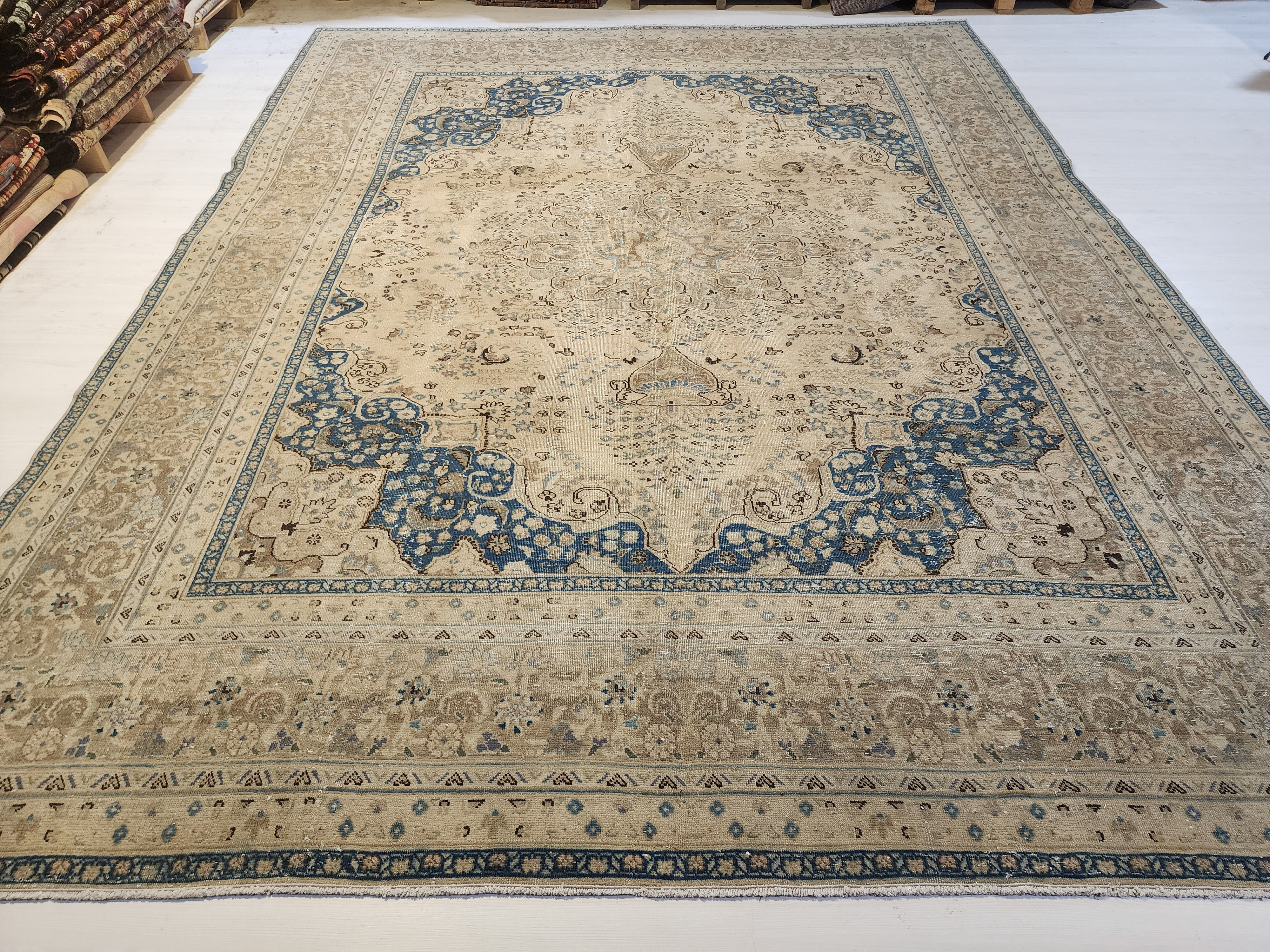 Tembris — Antique Anatolian Wool Large Area Rug
