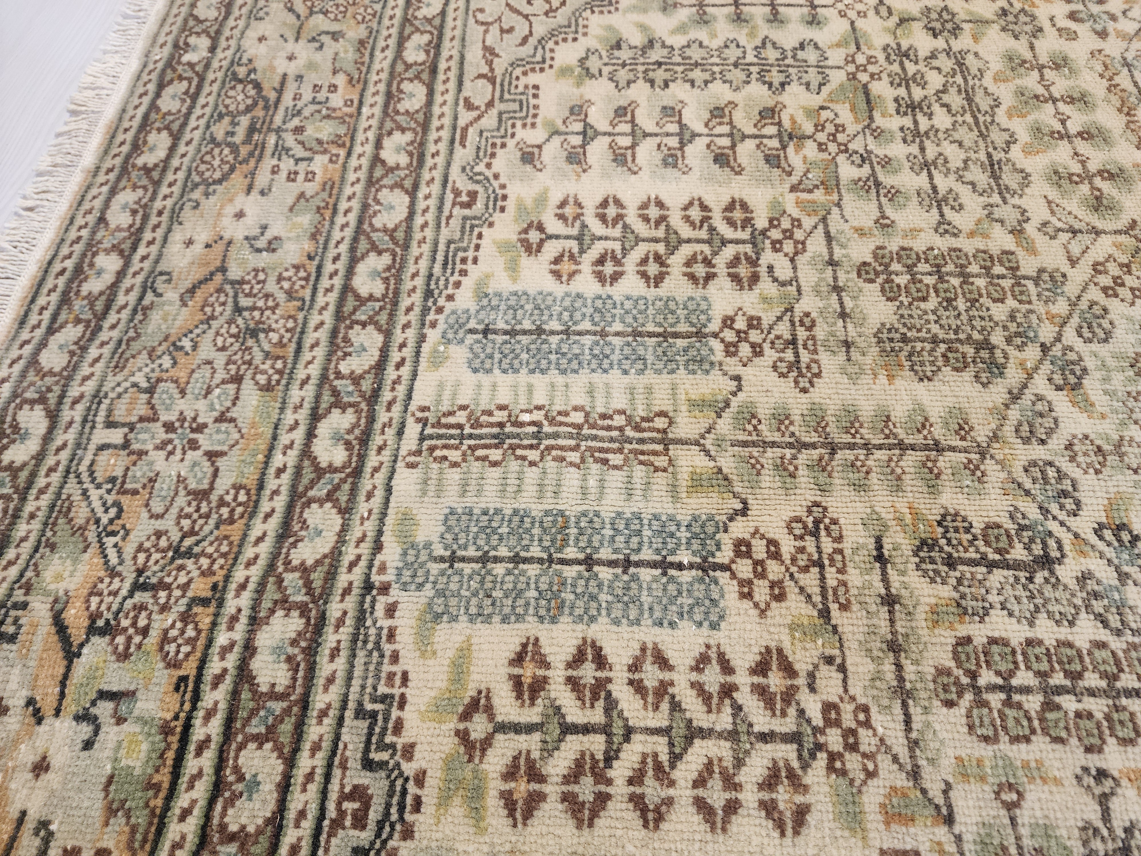 Vintage Kayseri Rug, Large Handwoven Wool Carpet, Muted Beige Olive Green Medallion