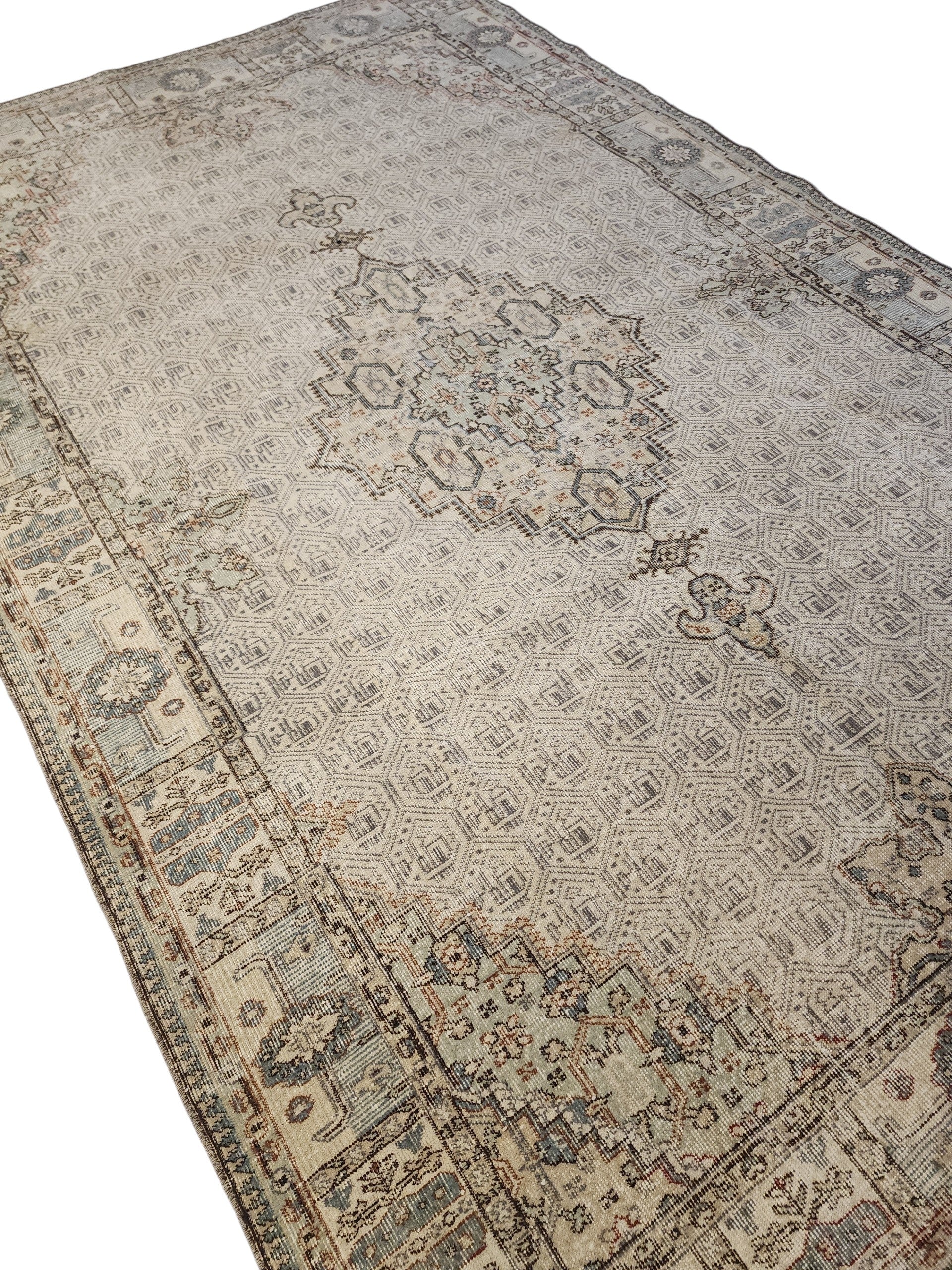 Vintage Turkish Isparta Rug, Large Beige Neutral Muted Area Rug, Handwoven Organic Wool Carpet