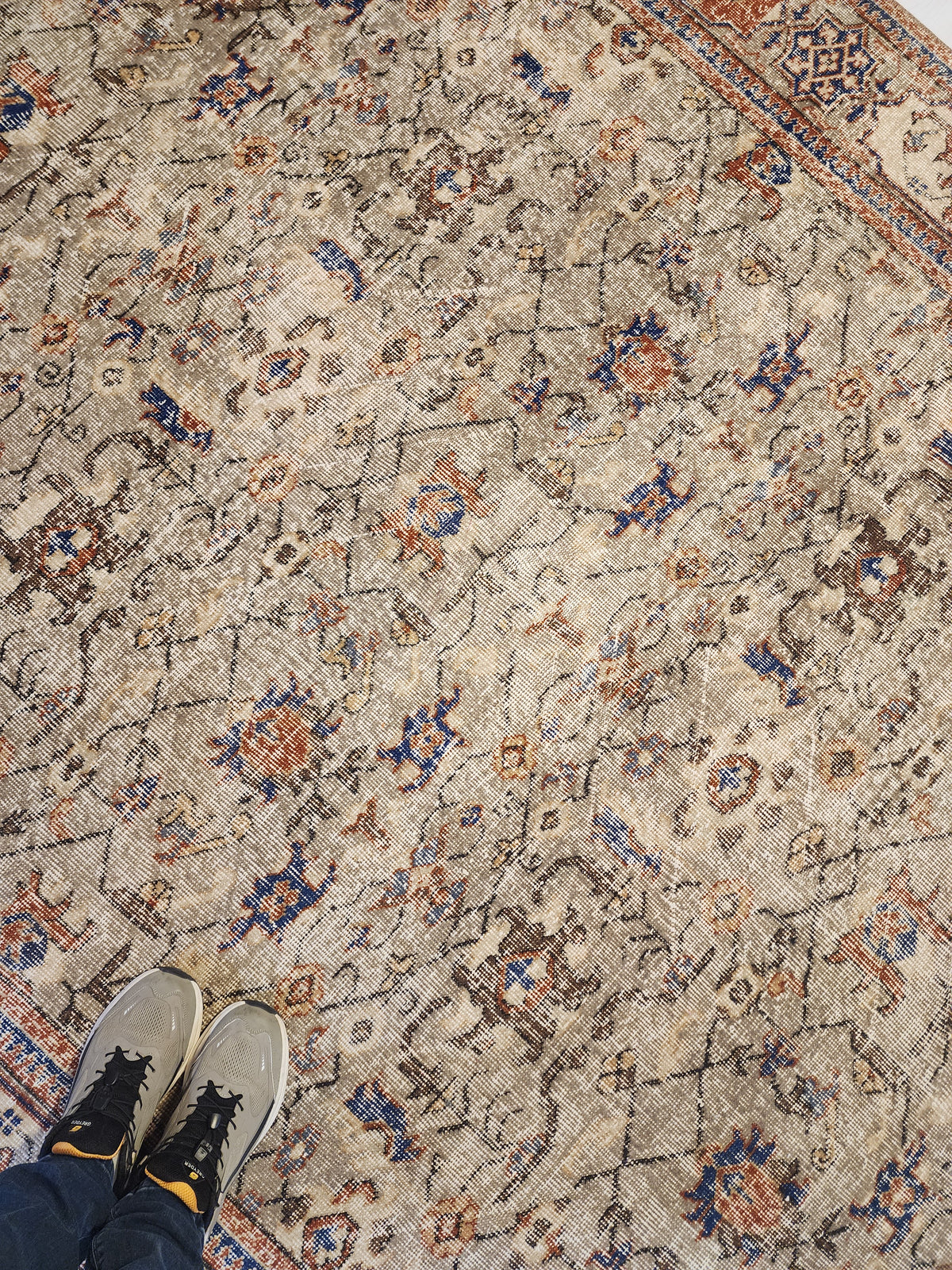 Alkmene — Vintage Oushak Wool Large Area Rug