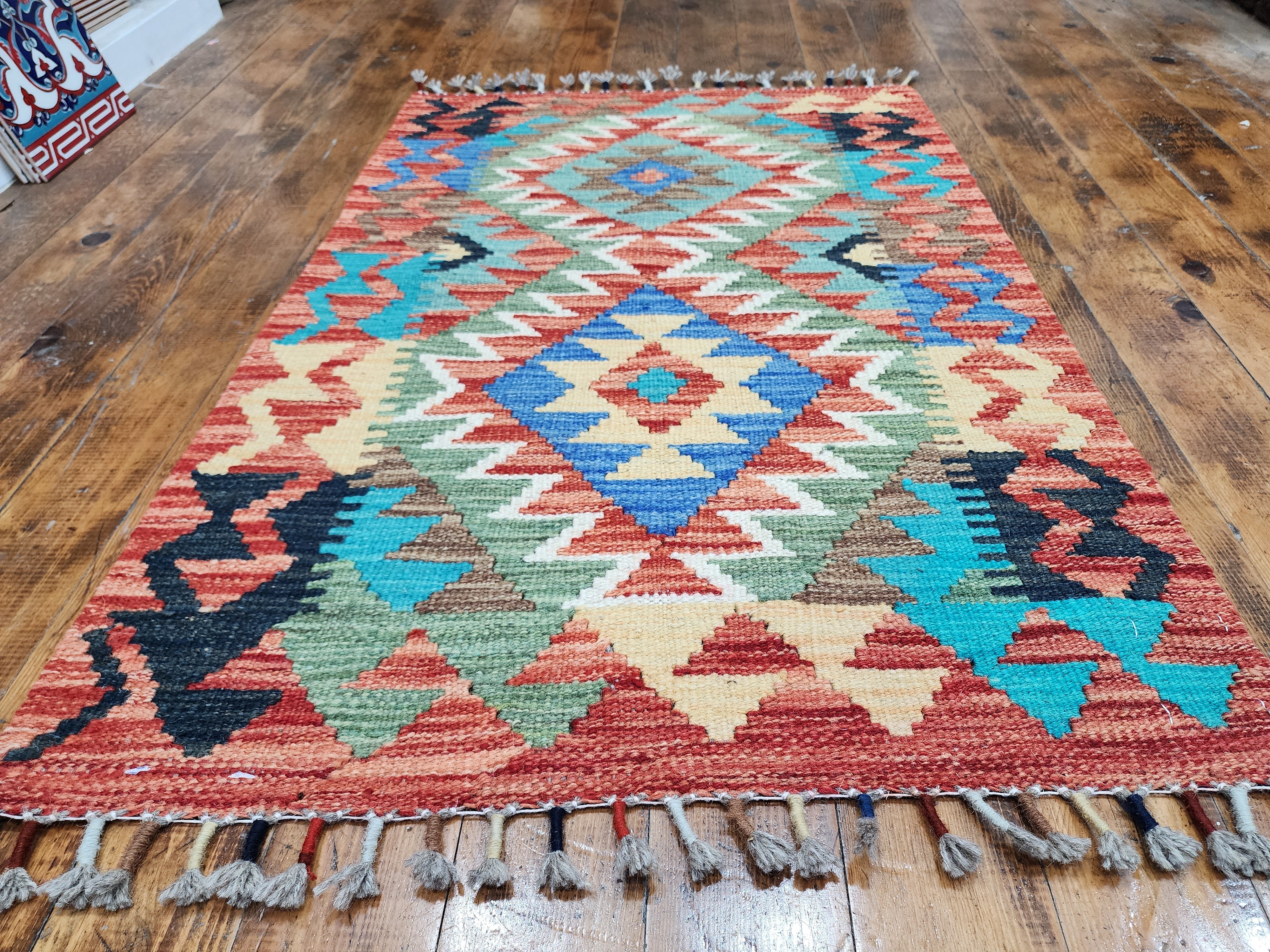 vintage Afghan Maimana Wool Small Rug — border pattern