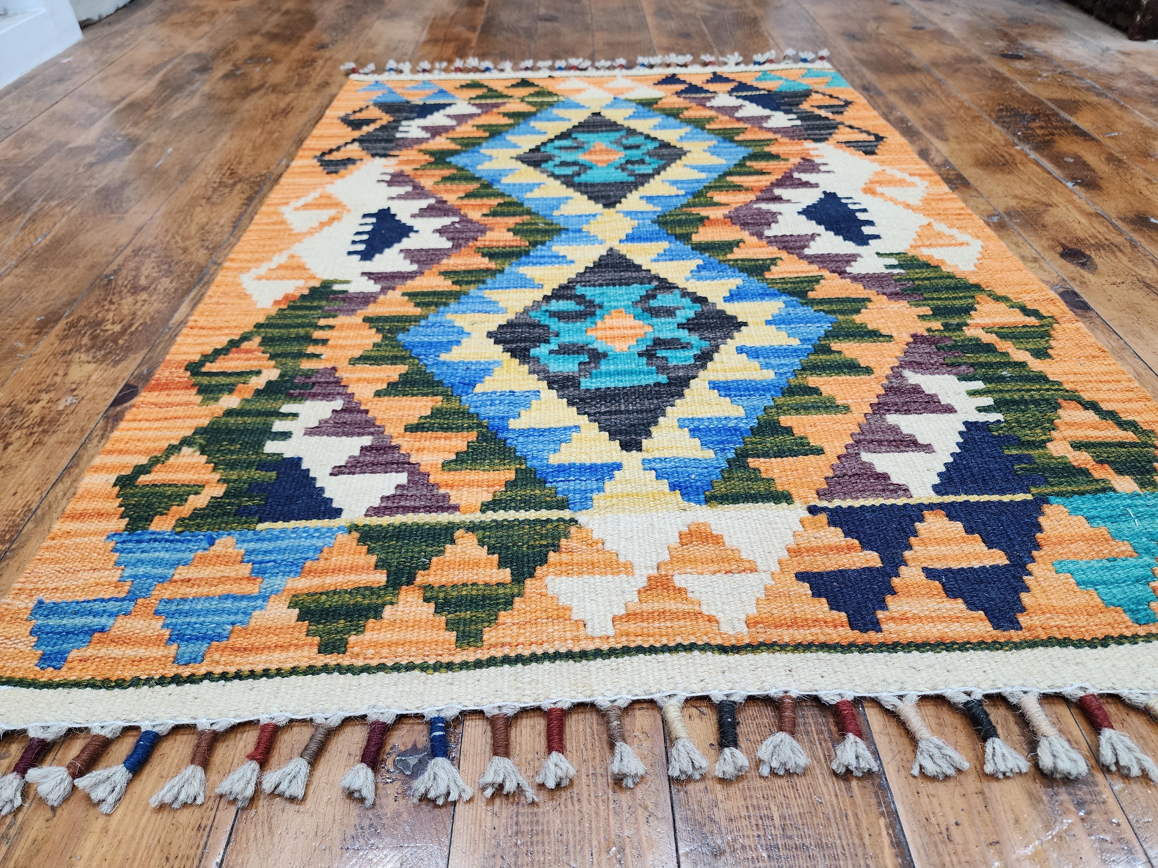 vintage Afghan Maimana Wool Small Rug — pile detail