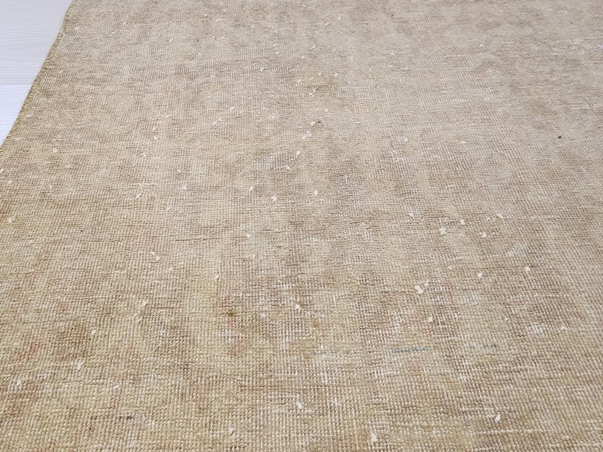 Zawalli — Vintage Turkish Wool Runner Rug, Muted Beige Distressed Anatolian Carpet (85x293cm)