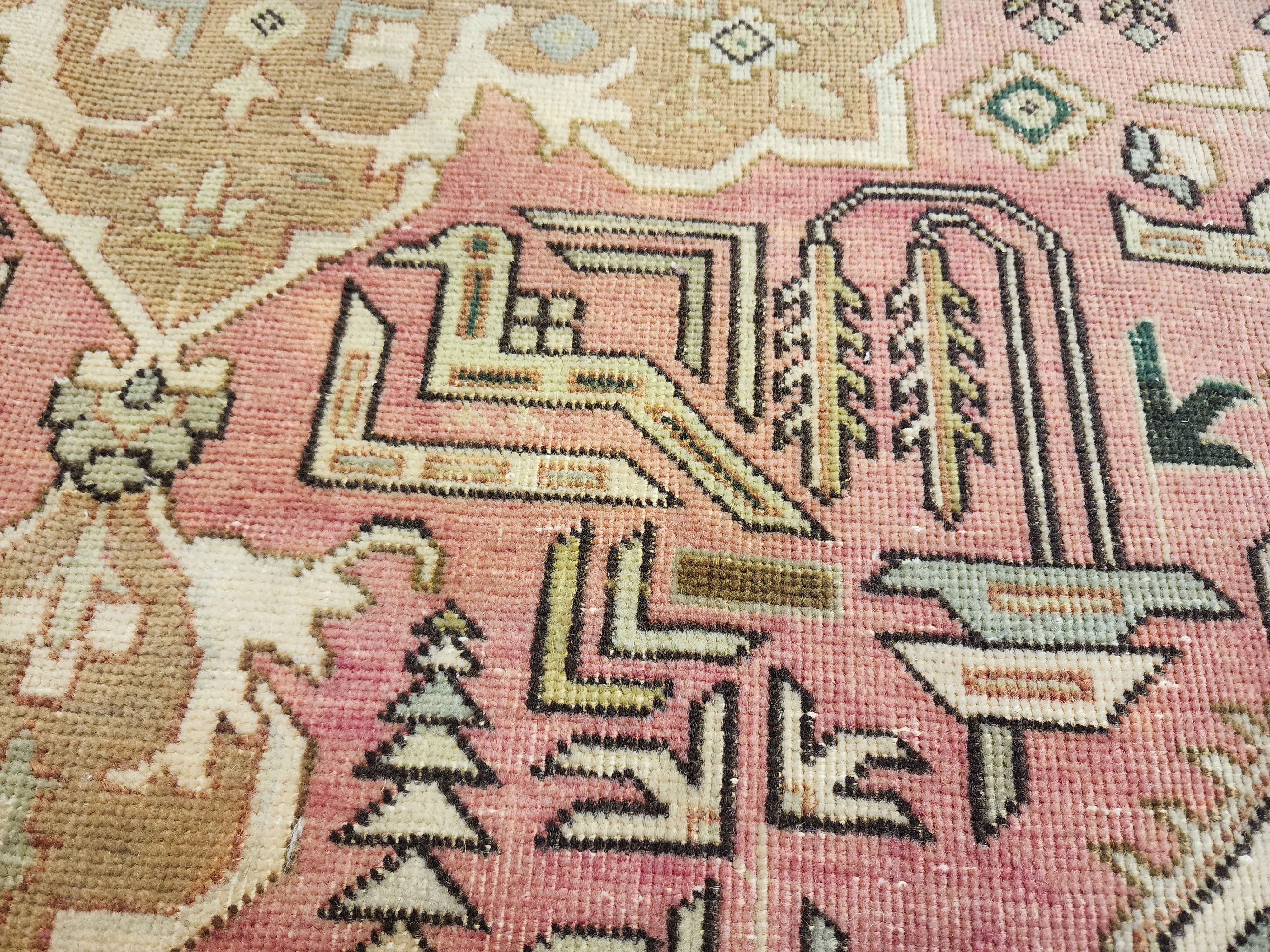 Perse — Vintage Turkish Wool Rug 4x6: Handspun Tribal Carpet, Geometric Medallion
