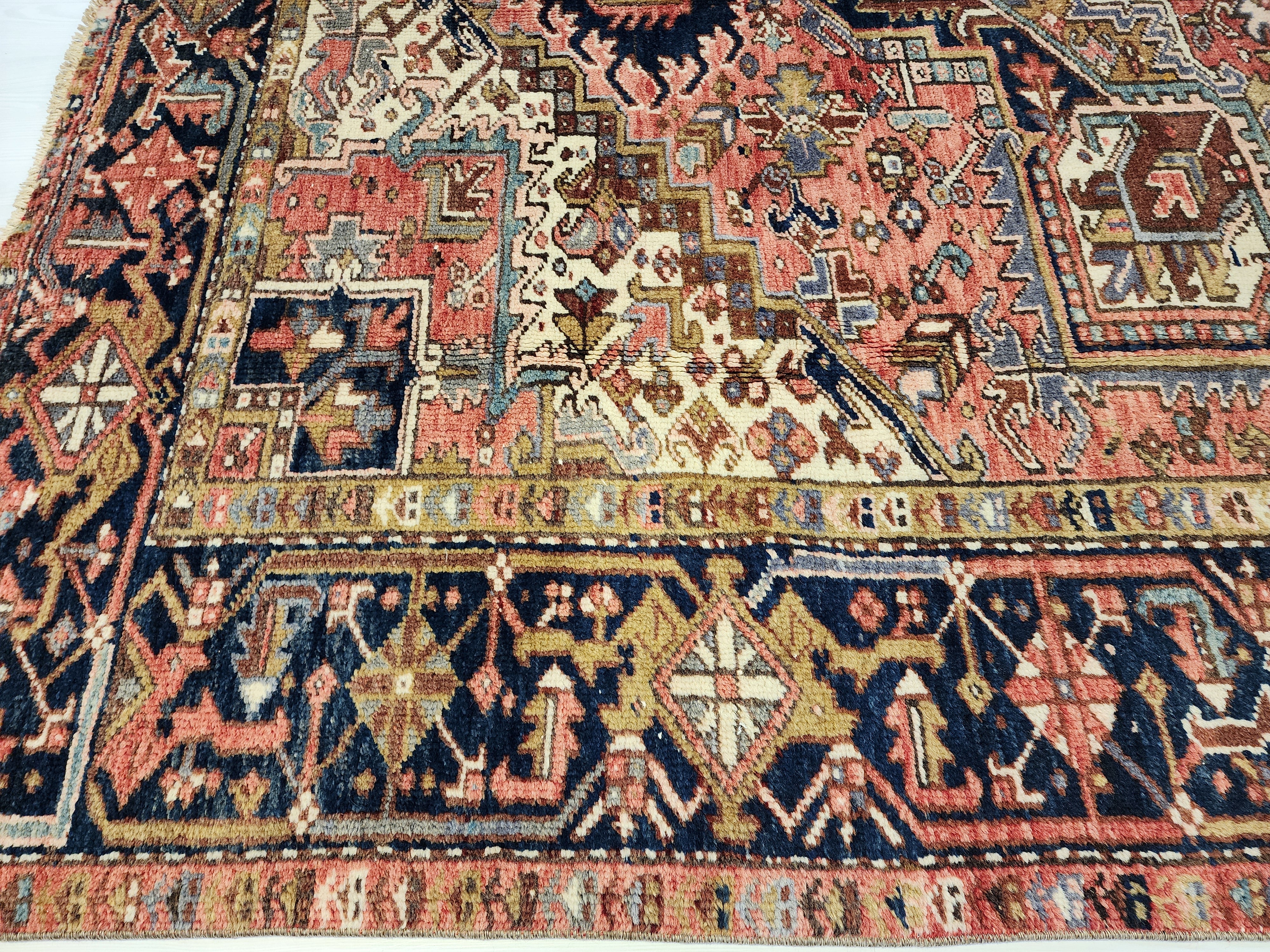 Vintage Persian Heriz Area Rug: Soft Red Oriental Design, 9'6'' x 6'9''