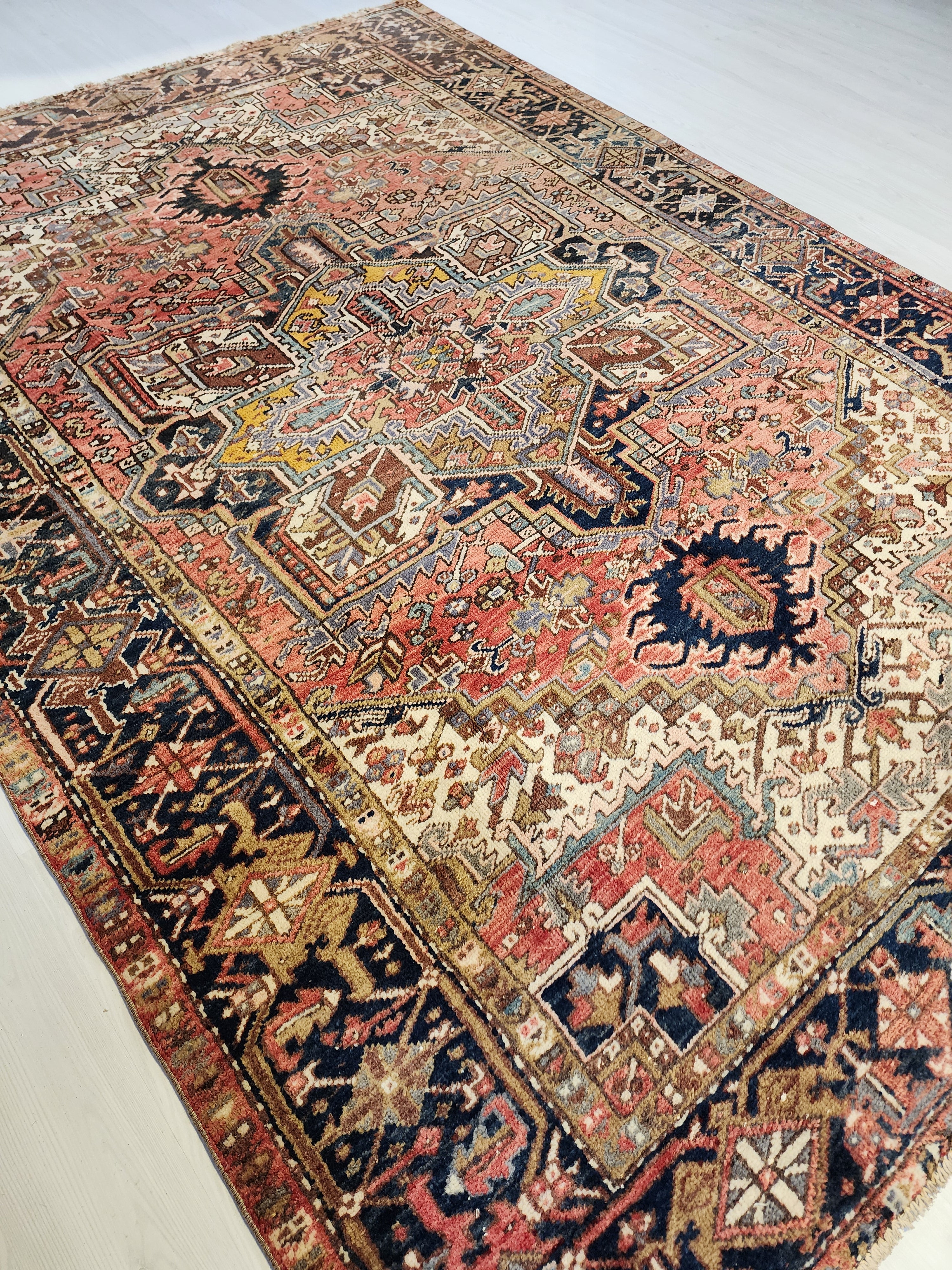 Vintage Persian Heriz Area Rug: Soft Red Oriental Design, 9'6'' x 6'9''