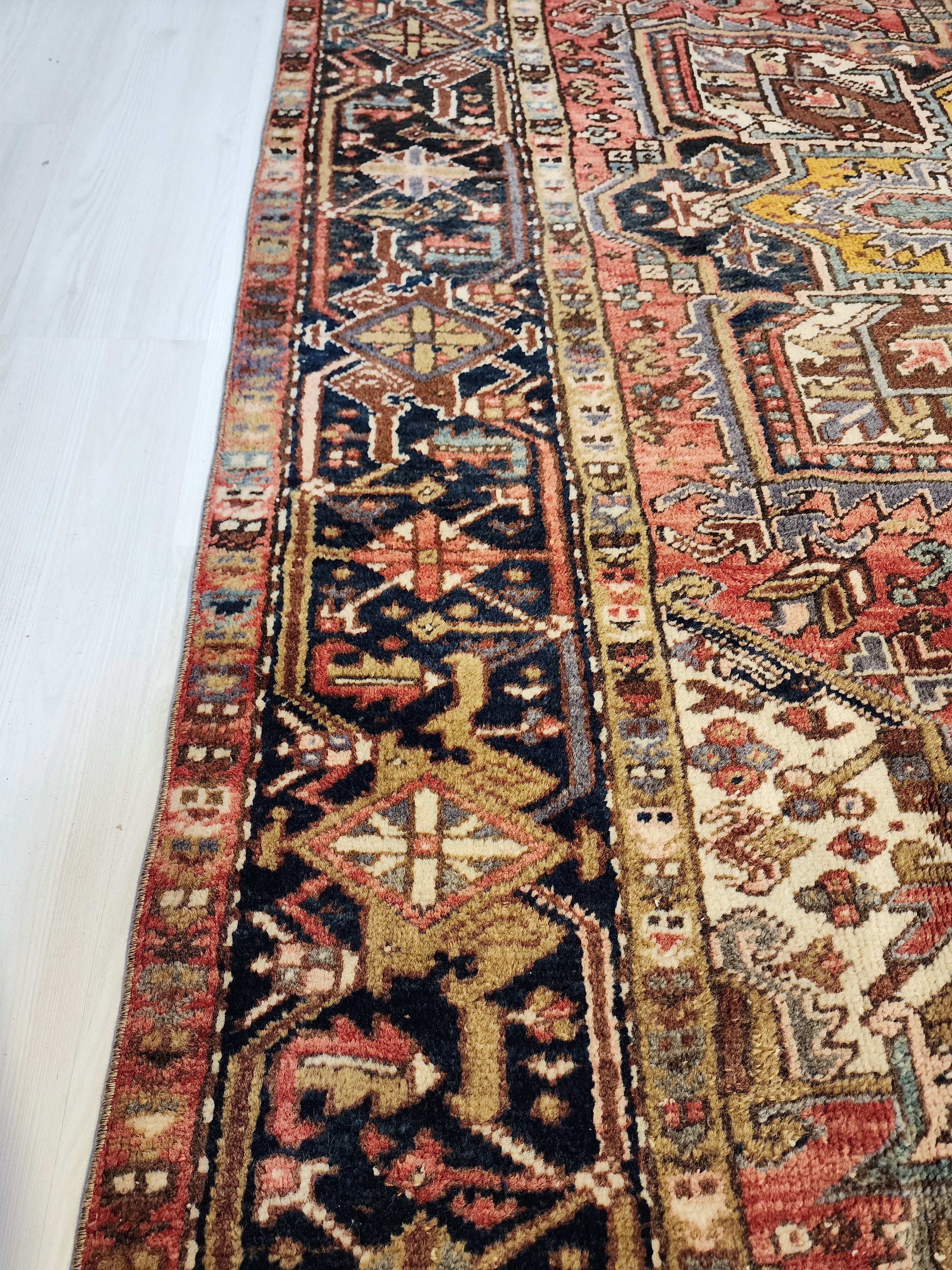 Vintage Persian Heriz Area Rug: Soft Red Oriental Design, 9'6'' x 6'9''