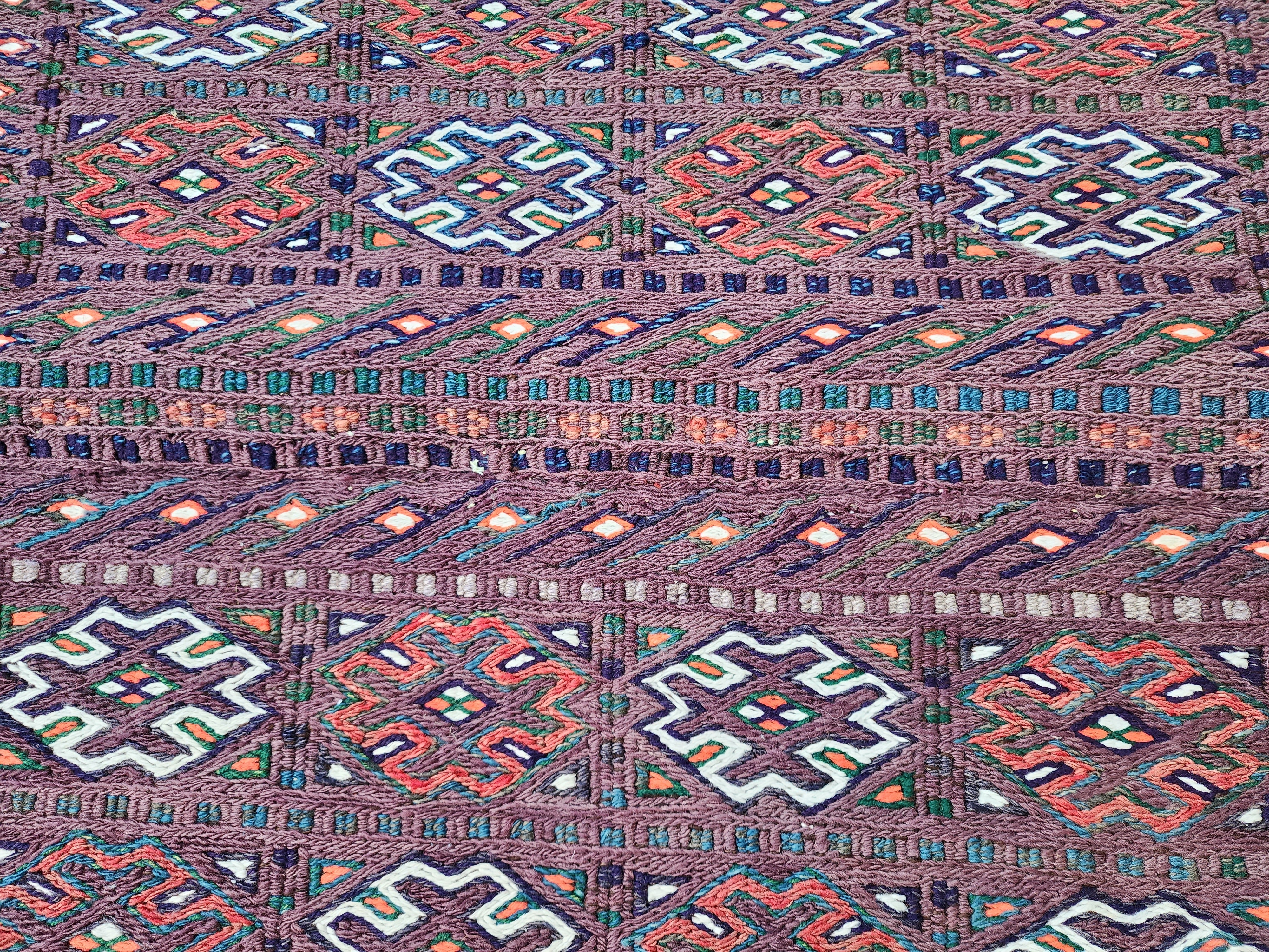 vintage Kilim Wool Runner Rug — pattern close-up