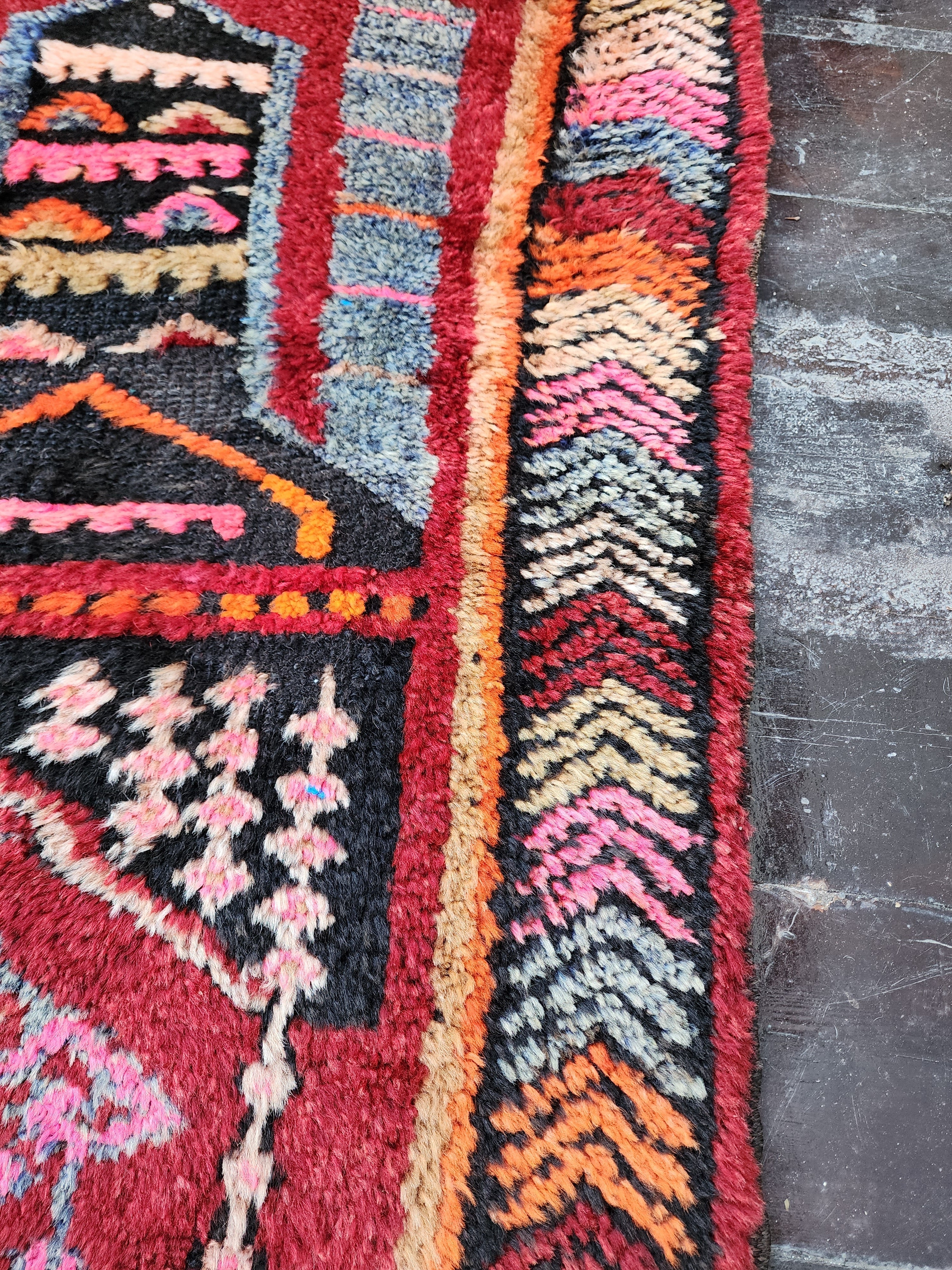 vintage Turkish Small Rug — edge weave
