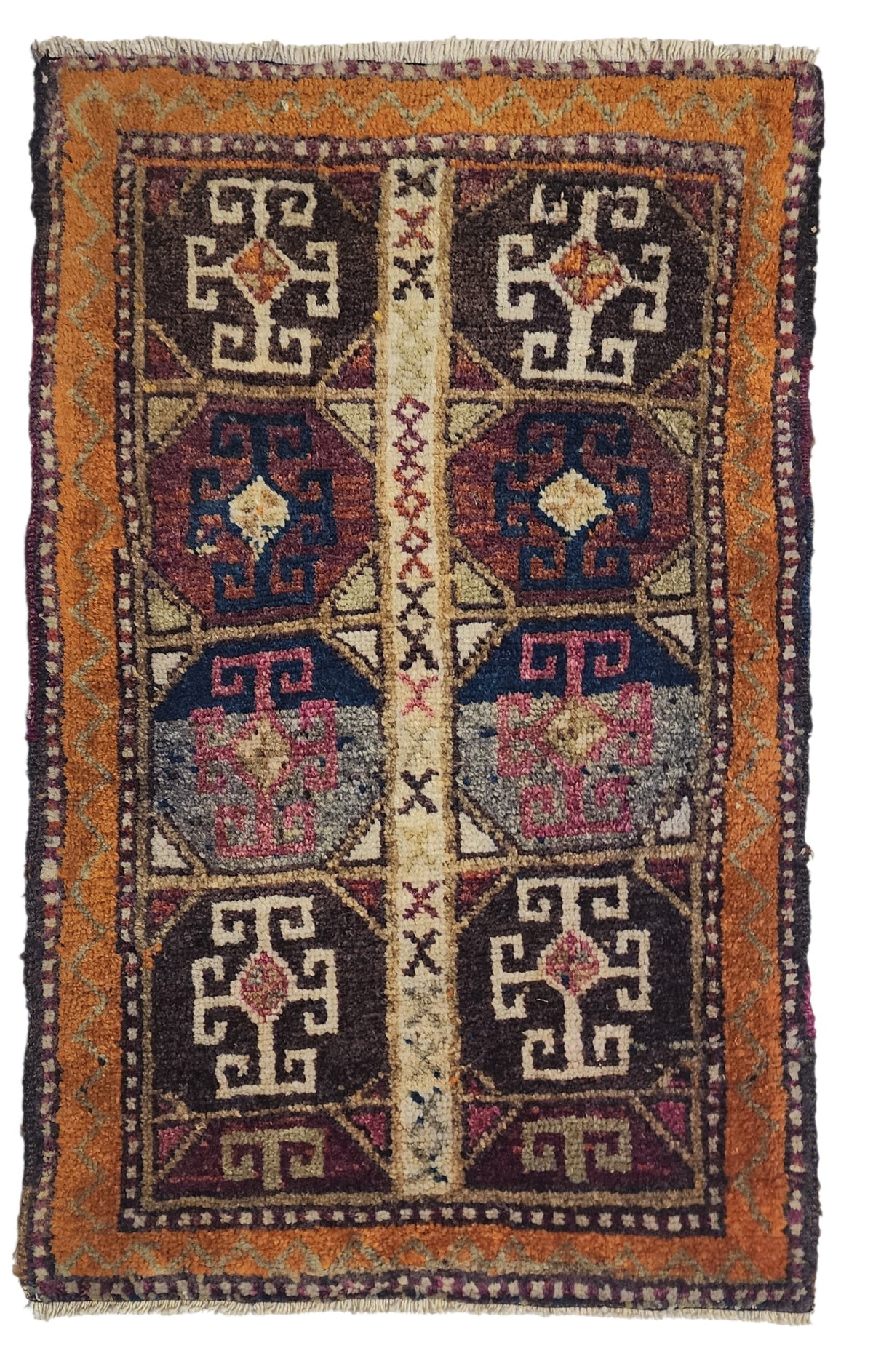 Antique Kurdish Cihanbeyli Rug – 1920s Hand-Knotted Wool Accent Carpet (54x83cm)