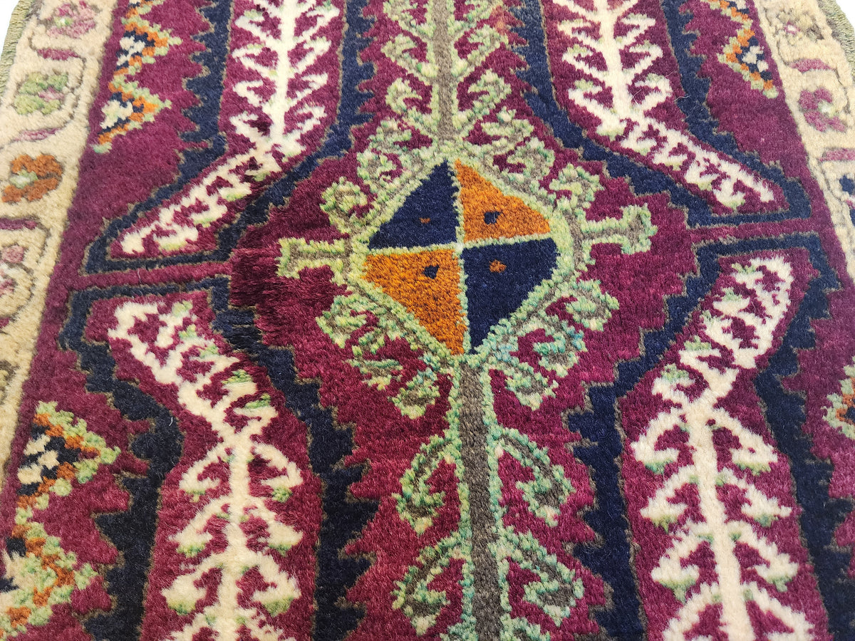 Antique Konya Karaman Rug - Circa 1900s Hand-Knotted Wool Accent Rug - Exceptional Preservation Anatolian Carpet — photo 5