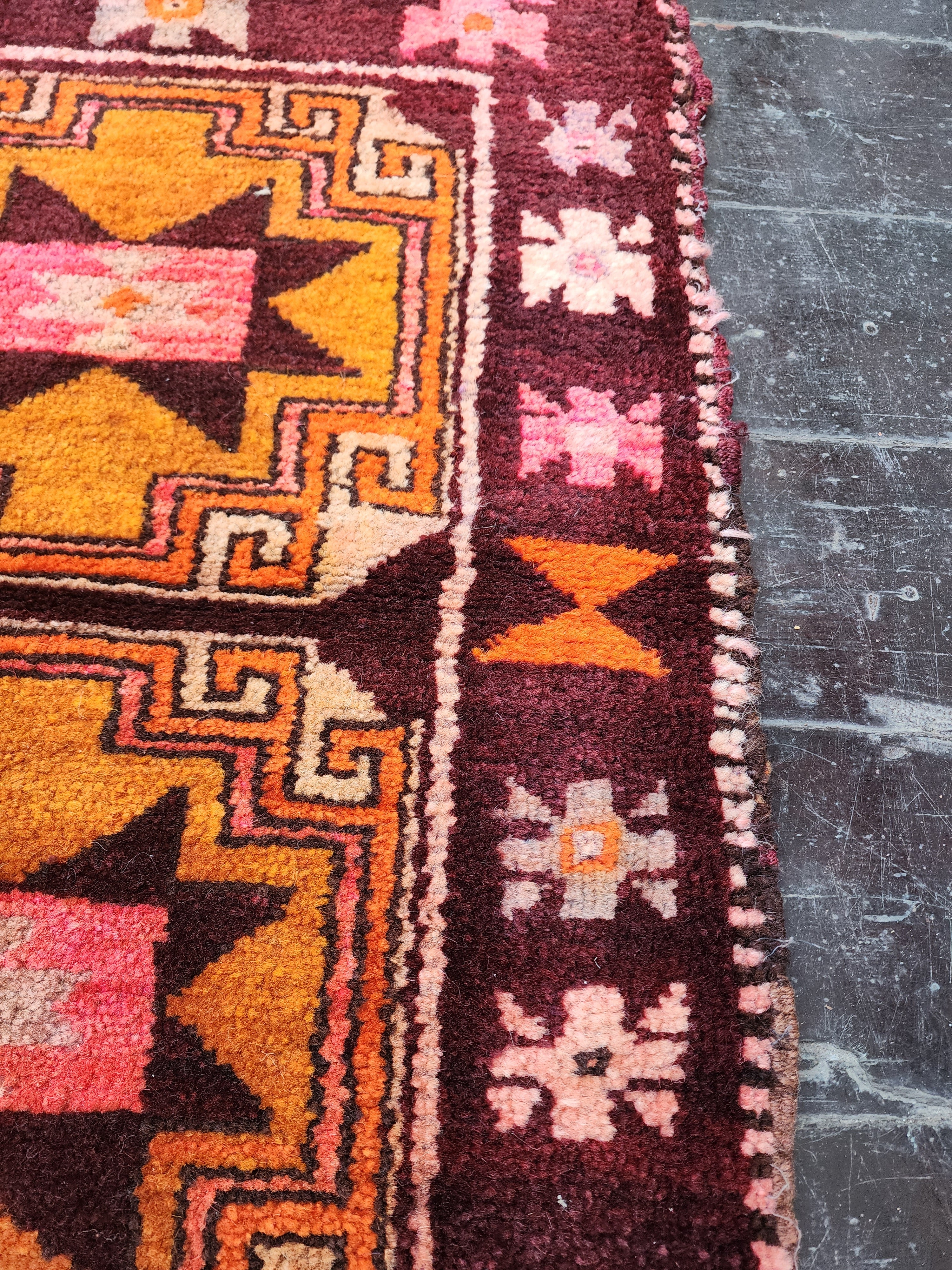 Tapis turc vintage, tribal, nomade, bohème, rustique, décor 2'7"x1'9"