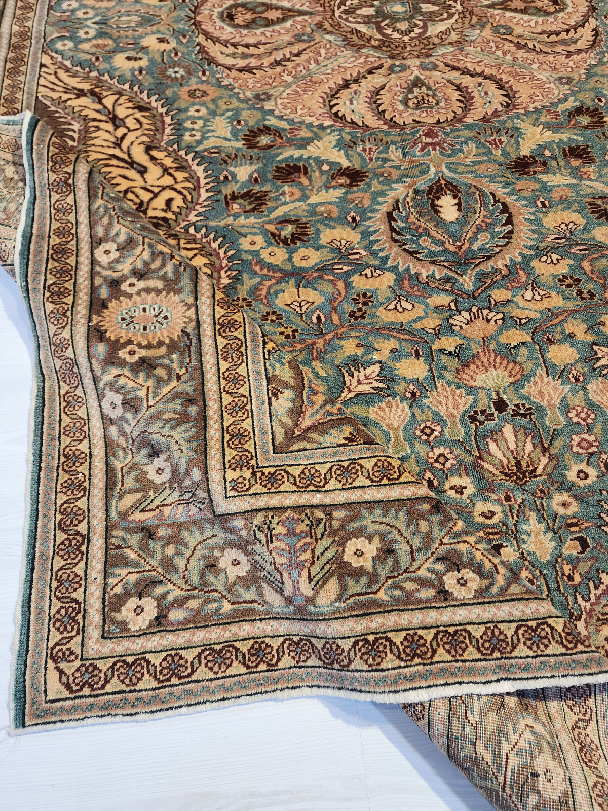 Onyxa — Vintage Kayseri Large Area Rug