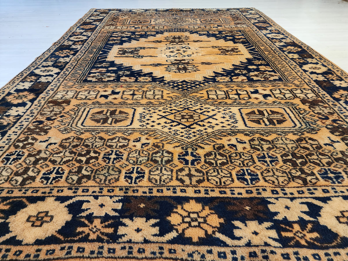 Pessinunta — Authentic Handwoven Kula Rug, Turkish Wool, Geographical Indication, Tribal Motifs