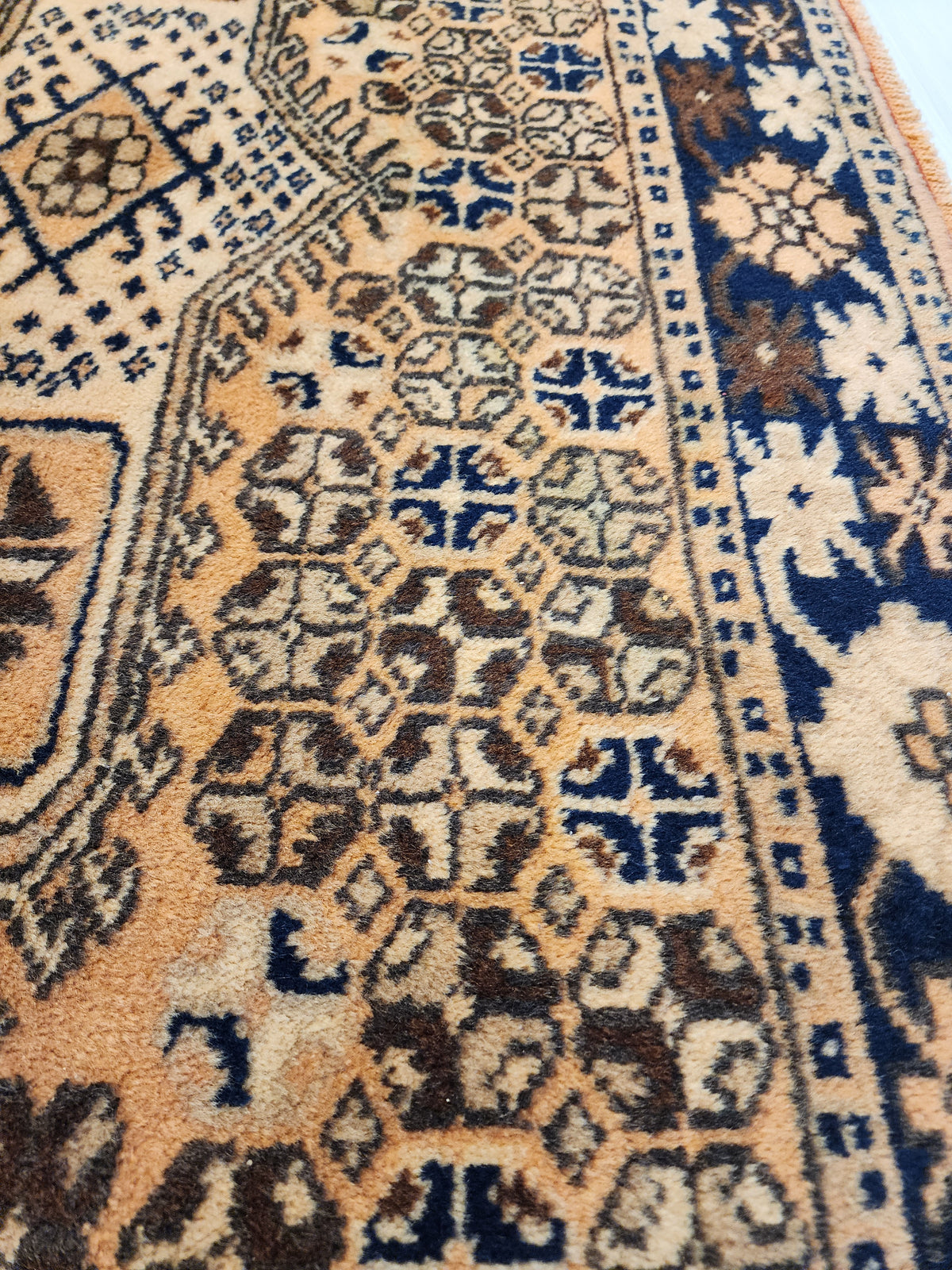 Pessinunta — Authentic Handwoven Kula Rug, Turkish Wool, Geographical Indication, Tribal Motifs