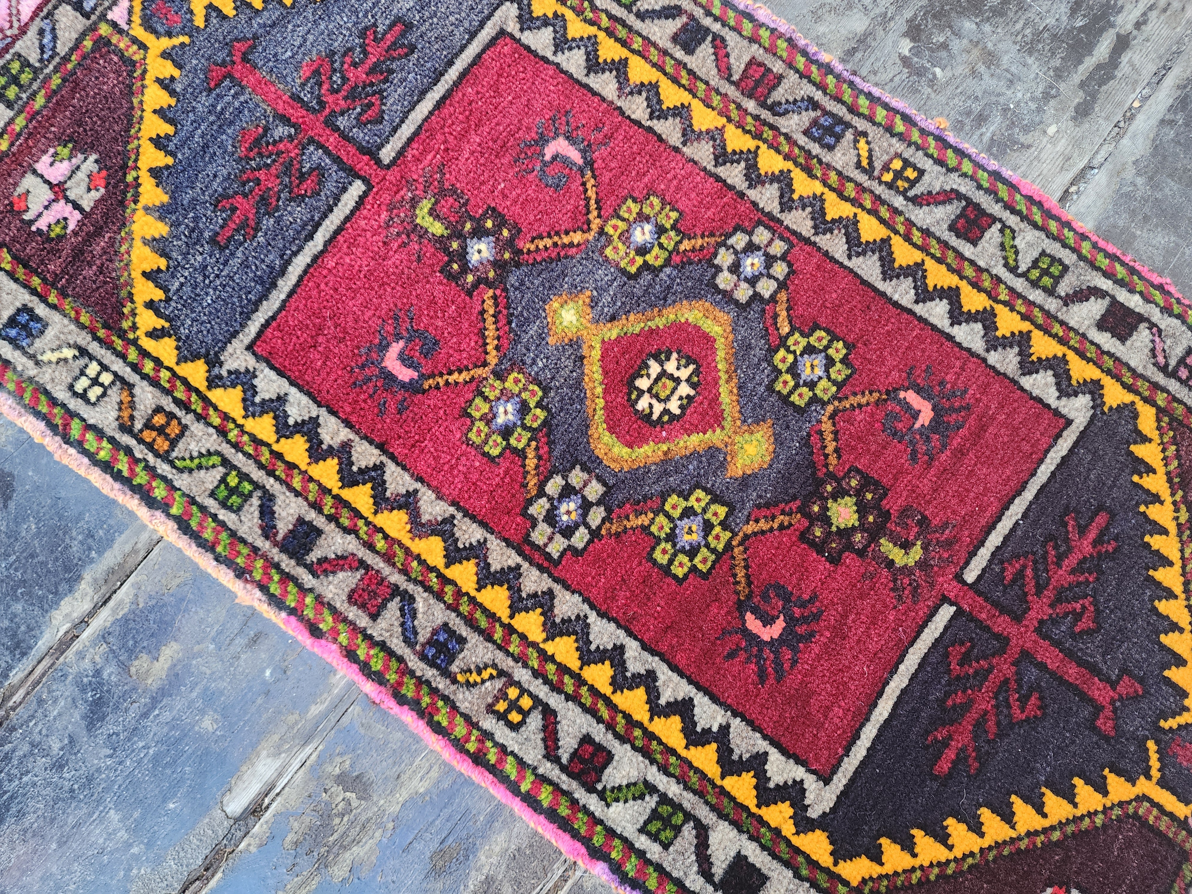 antique Anatolian Small Rug — pattern close-up
