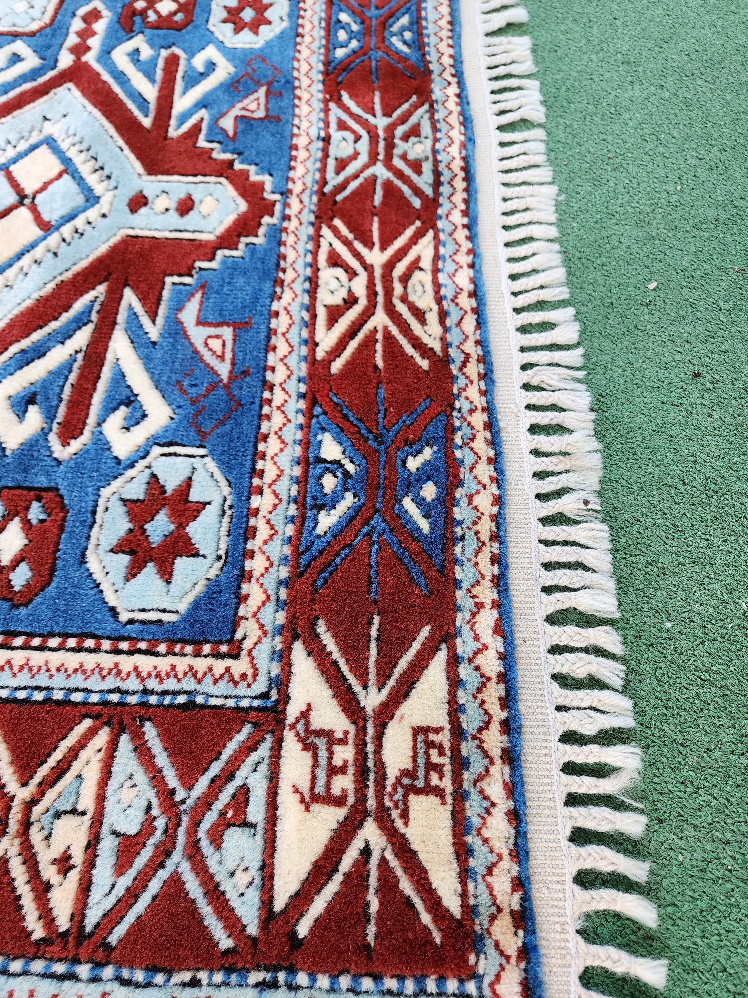 vintage Anatolian Wool Small Rug — edge weave