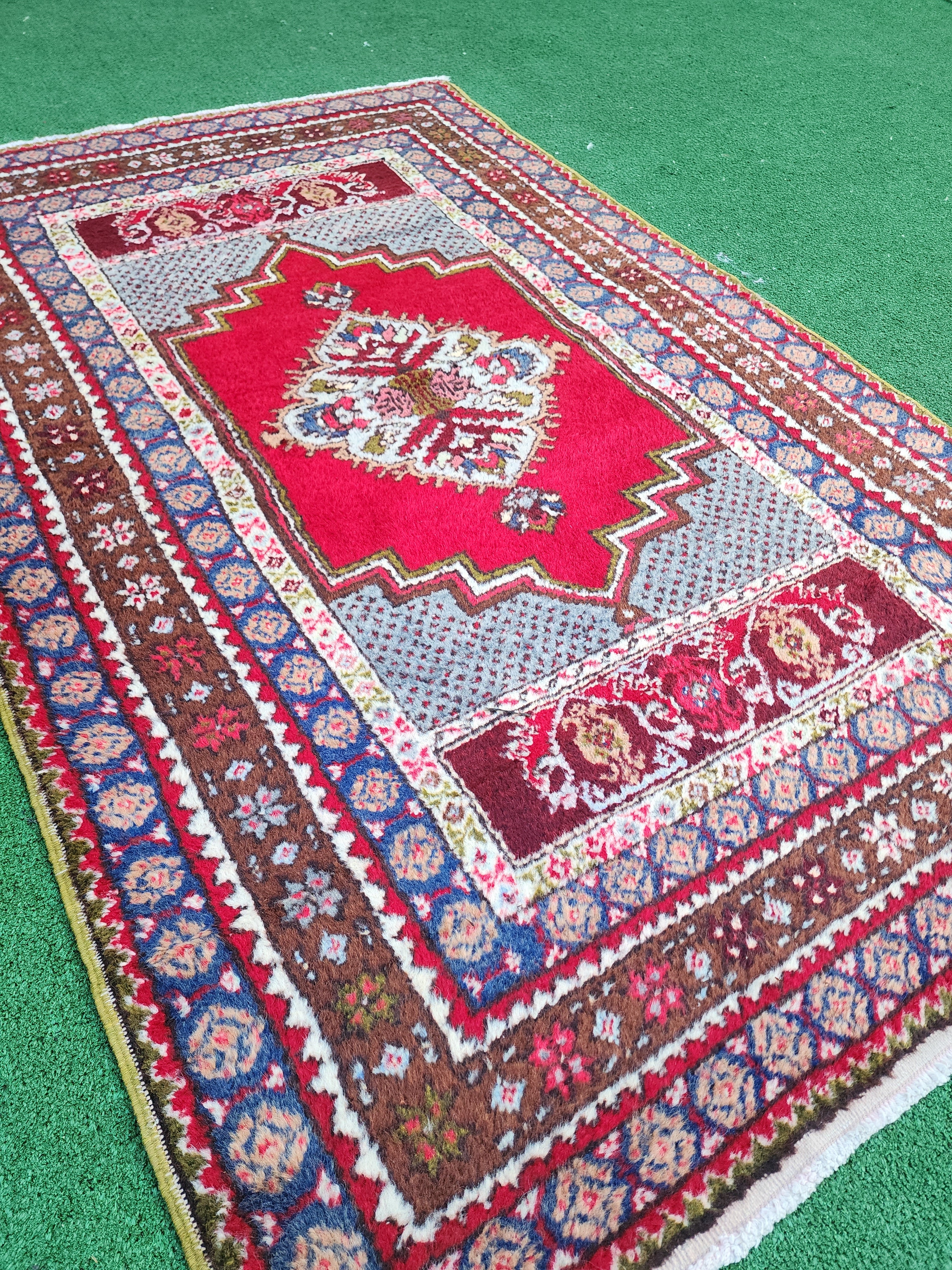 Alfombra turca antigua de Anatolia de 1,75 m x 1,10 m