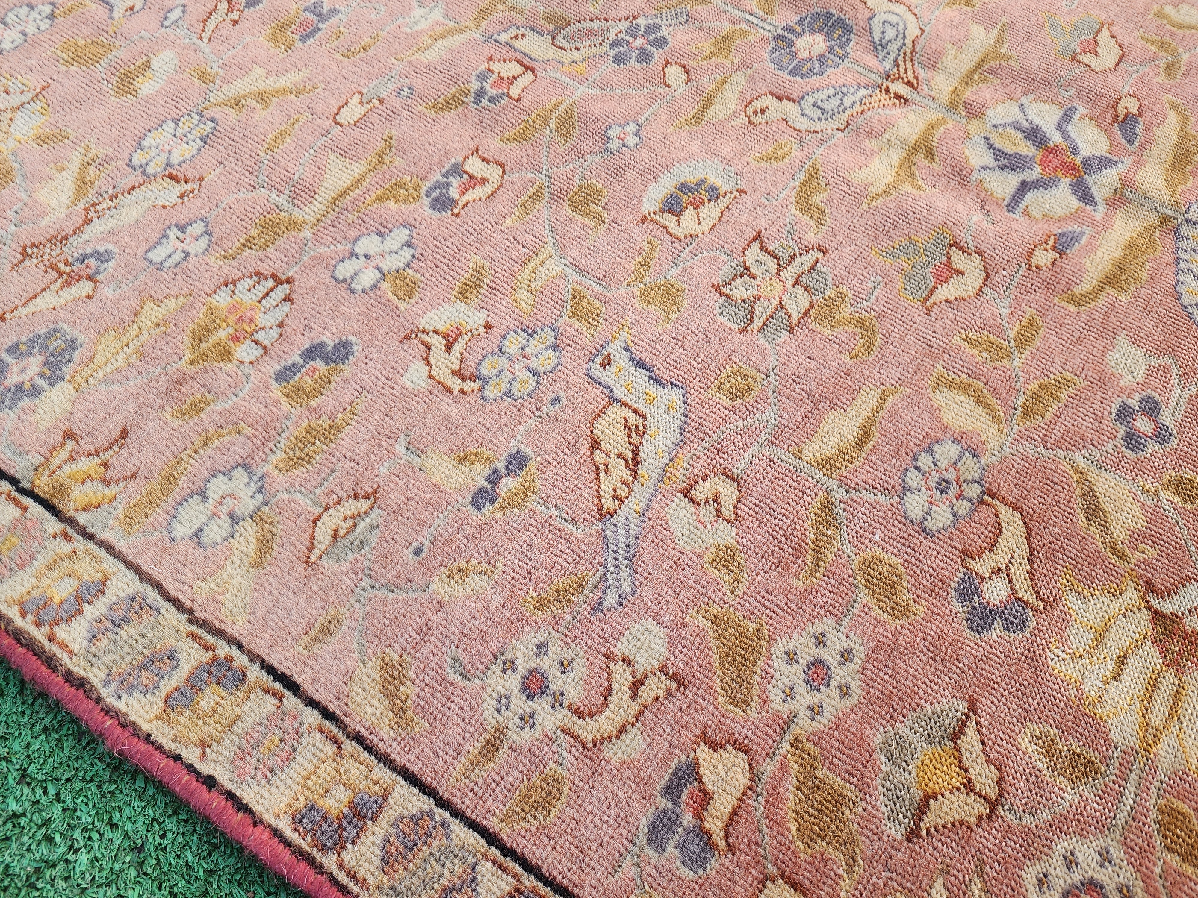 antique Kayseri Small Rug — edge weave