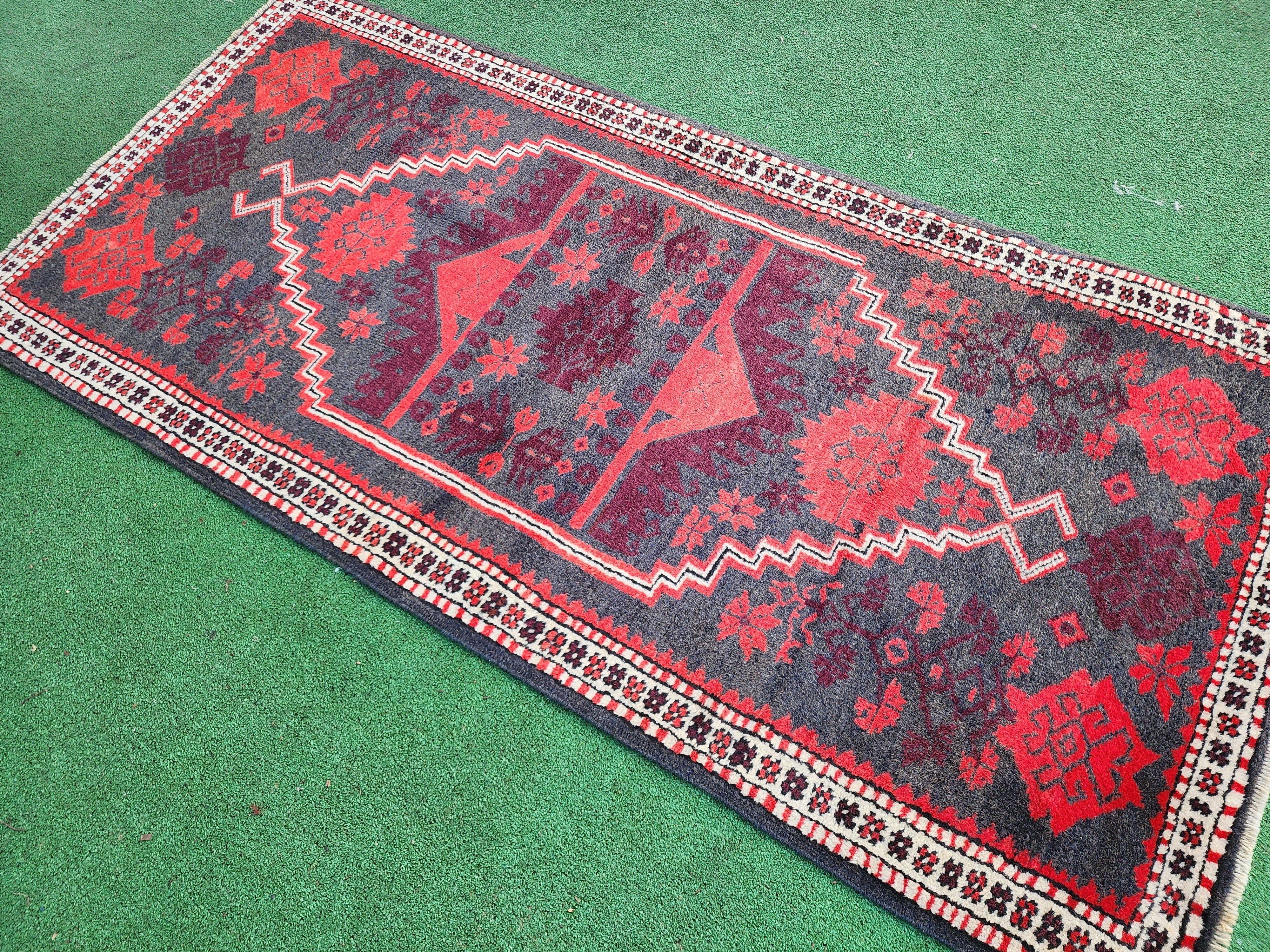 Alfombra tribal turca Bergama de 1,93 m x 95 cm