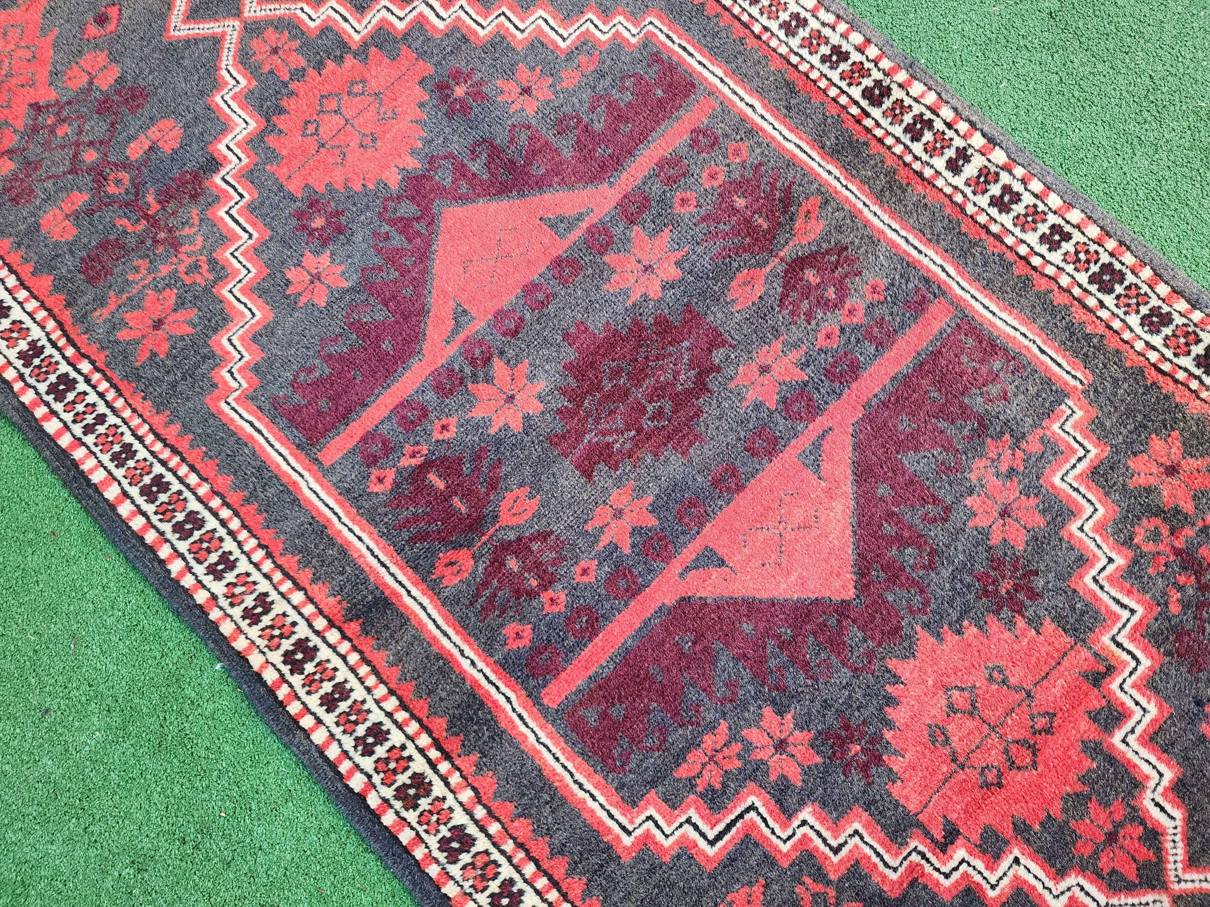 Alfombra tribal turca Bergama de 1,93 m x 95 cm