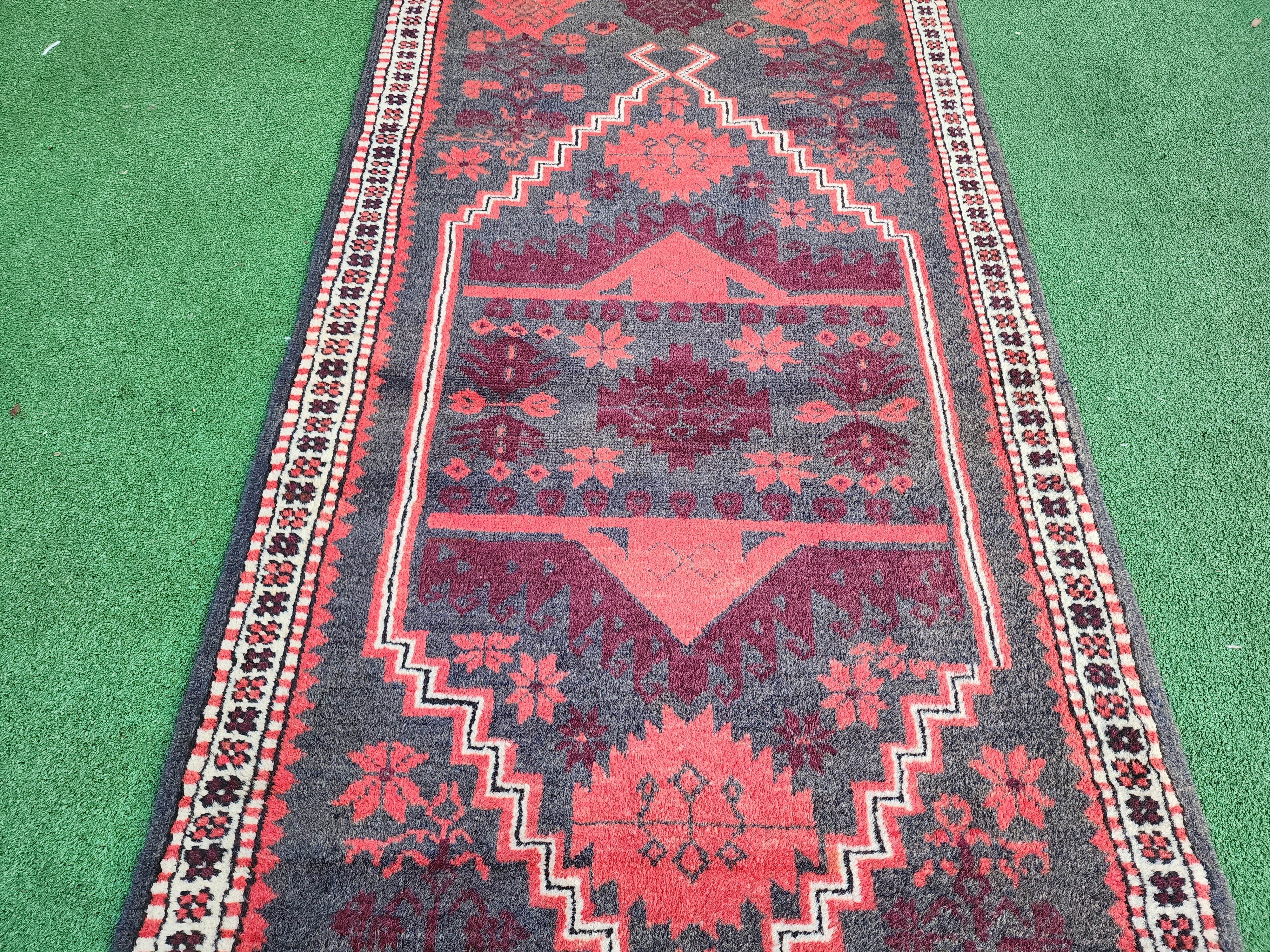 Alfombra tribal turca Bergama de 1,93 m x 95 cm