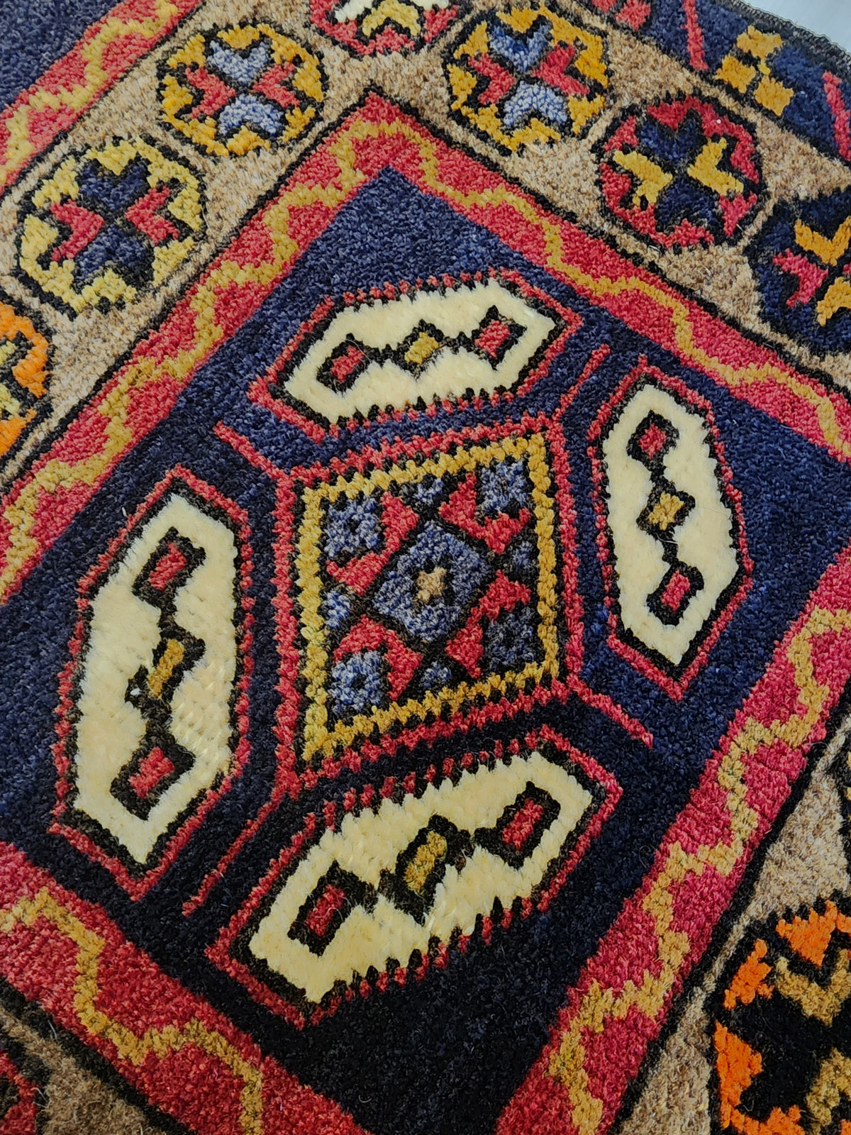 Vintage Adana rug in brown, blue and white, 1'9" x 3'3", photo 6